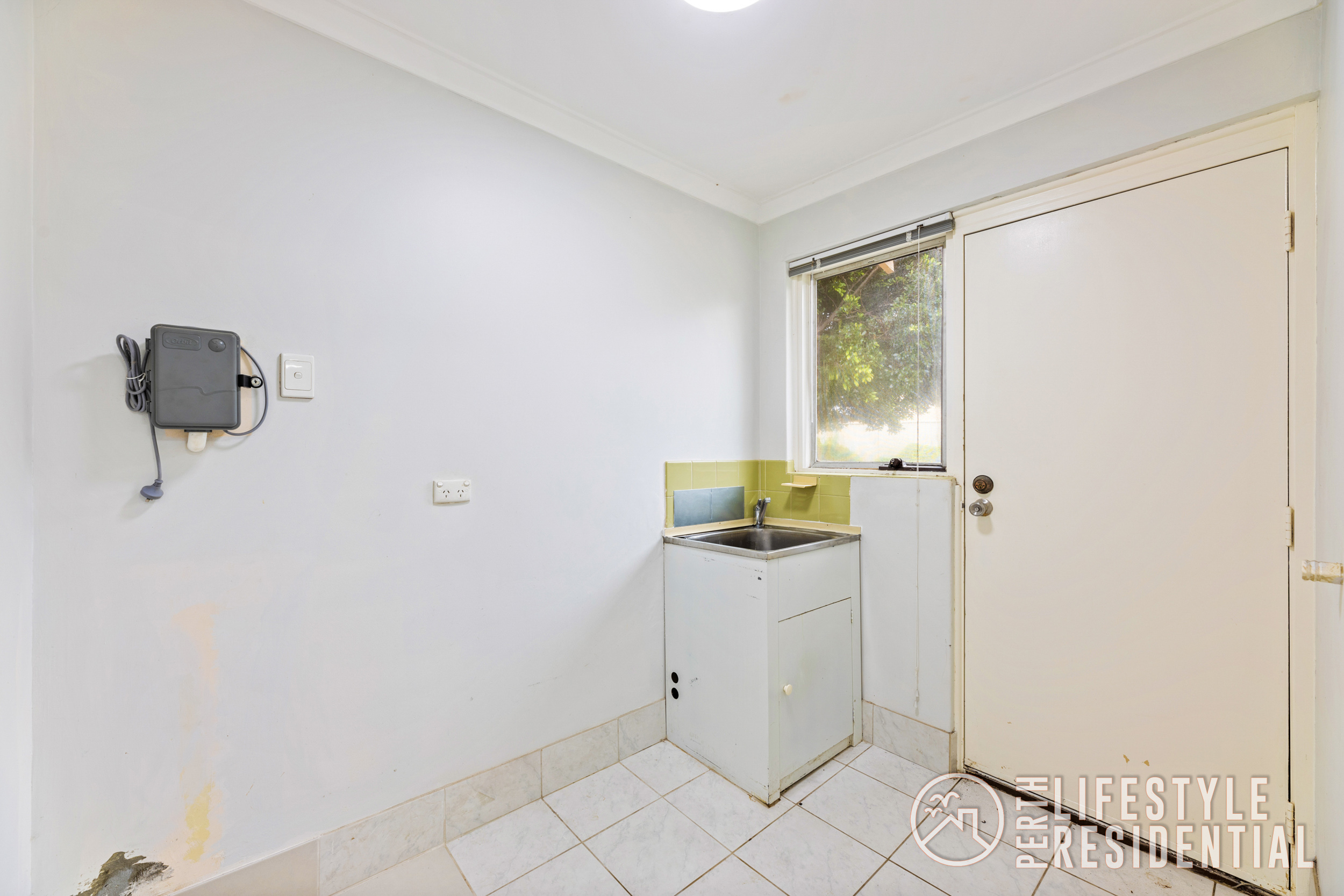 22 Compass Circle, YANCHEP, WA, 6035, Yanchep - Thumbnail 2