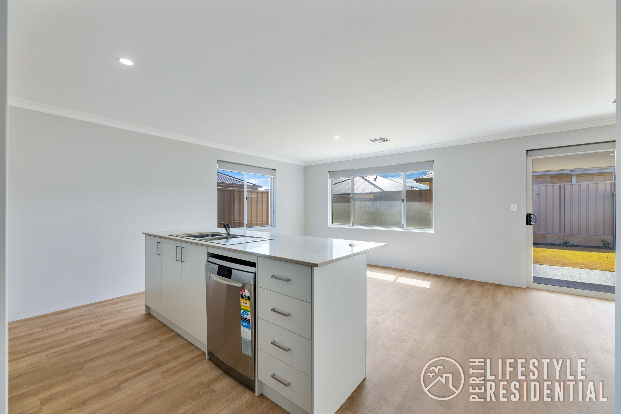 20 Dunraven Road, TWO ROCKS, WA, 6037, Two Rocks - Thumbnail 2