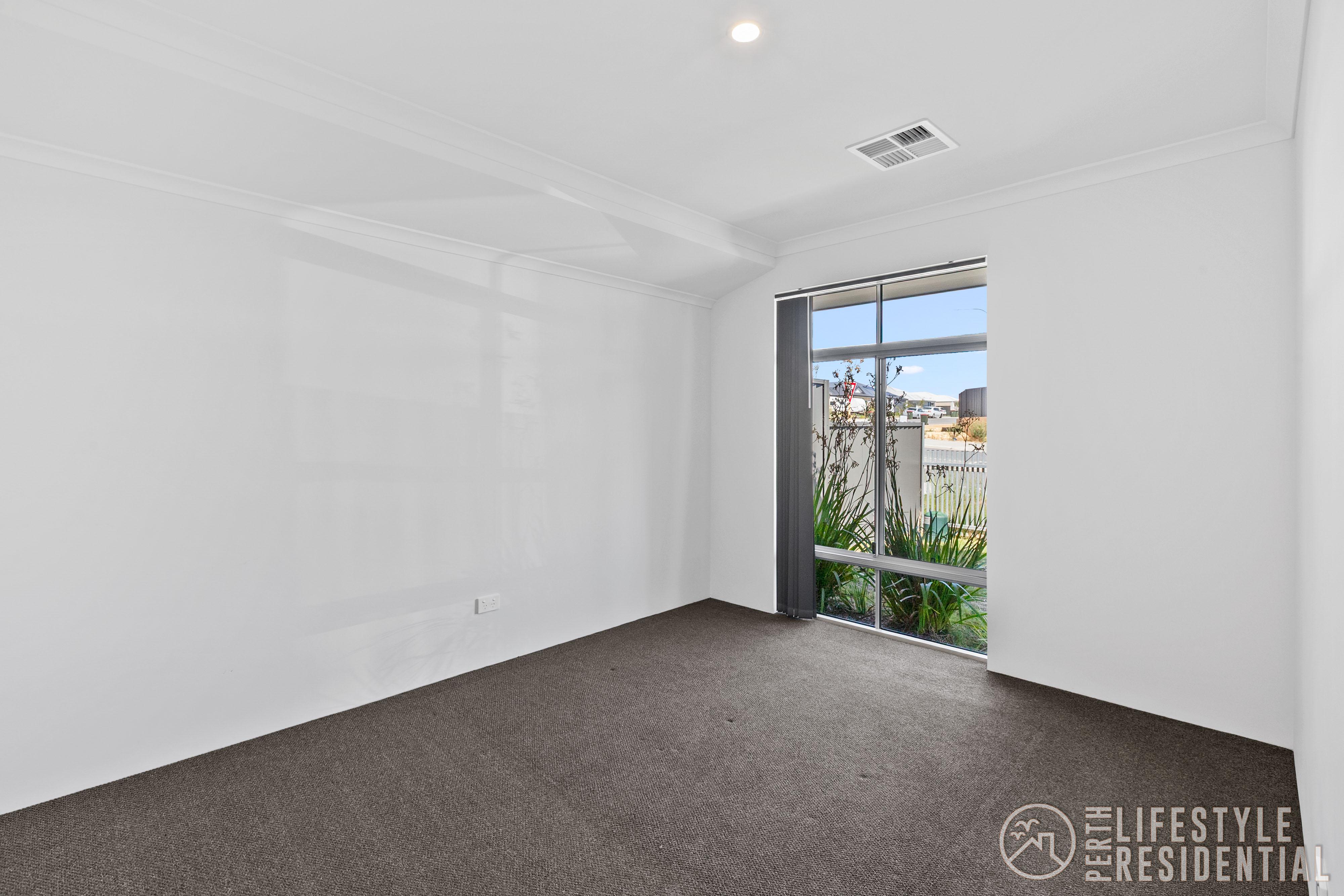Available now – Great location and close to transport image 4