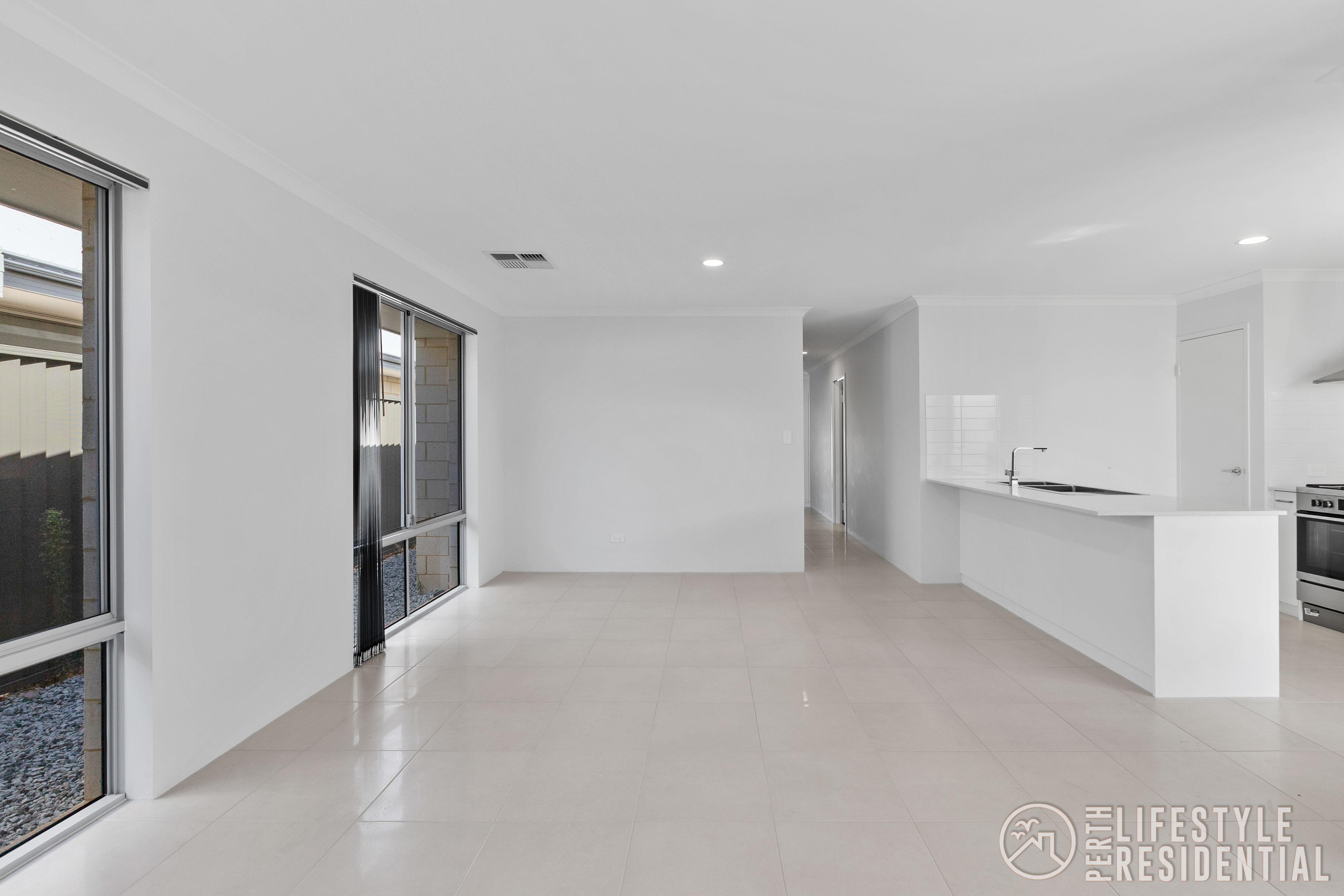 Available now – Great location and close to transport image 14