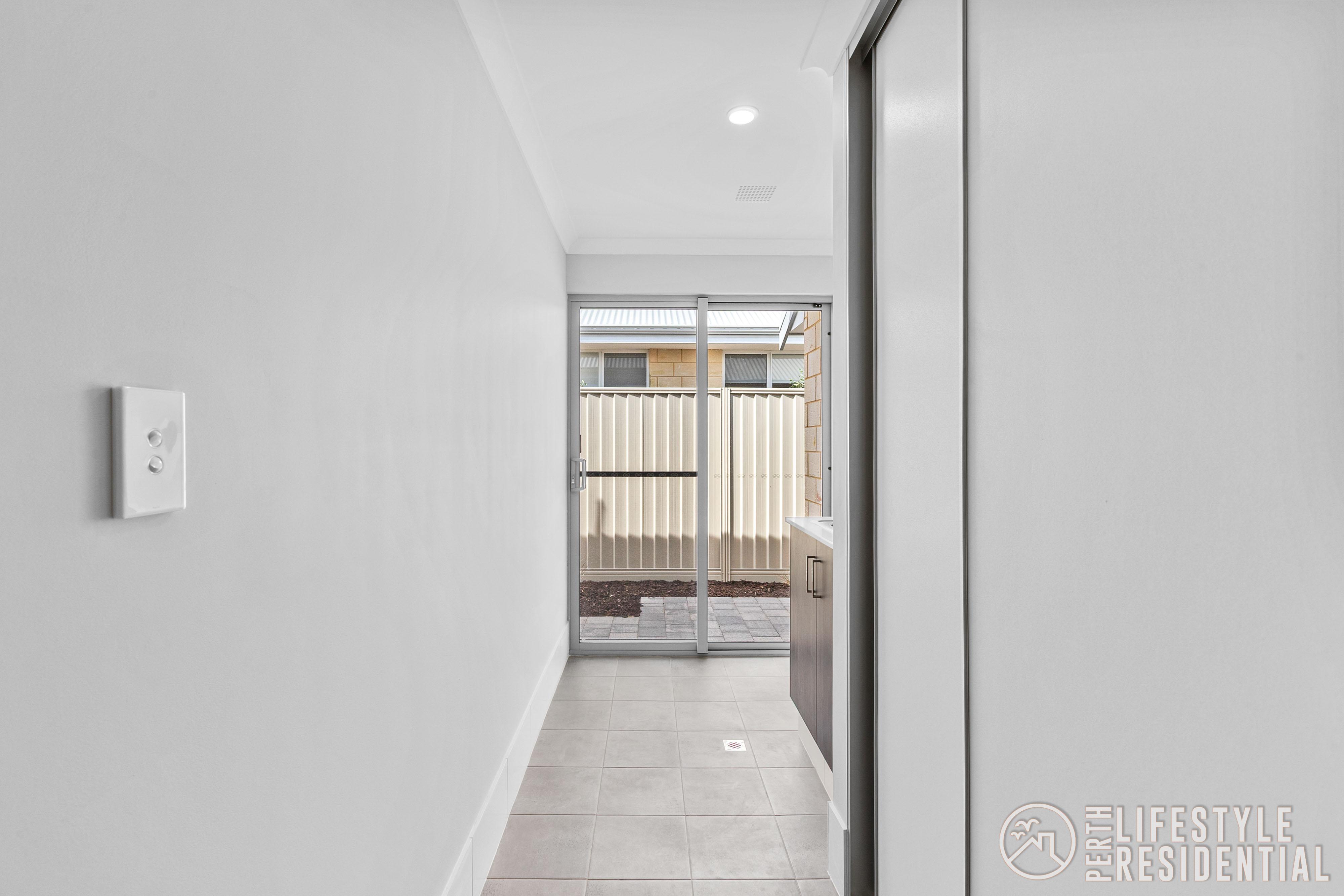 84 Mirabilis Avenue, ALKIMOS, WA, 6038 property image