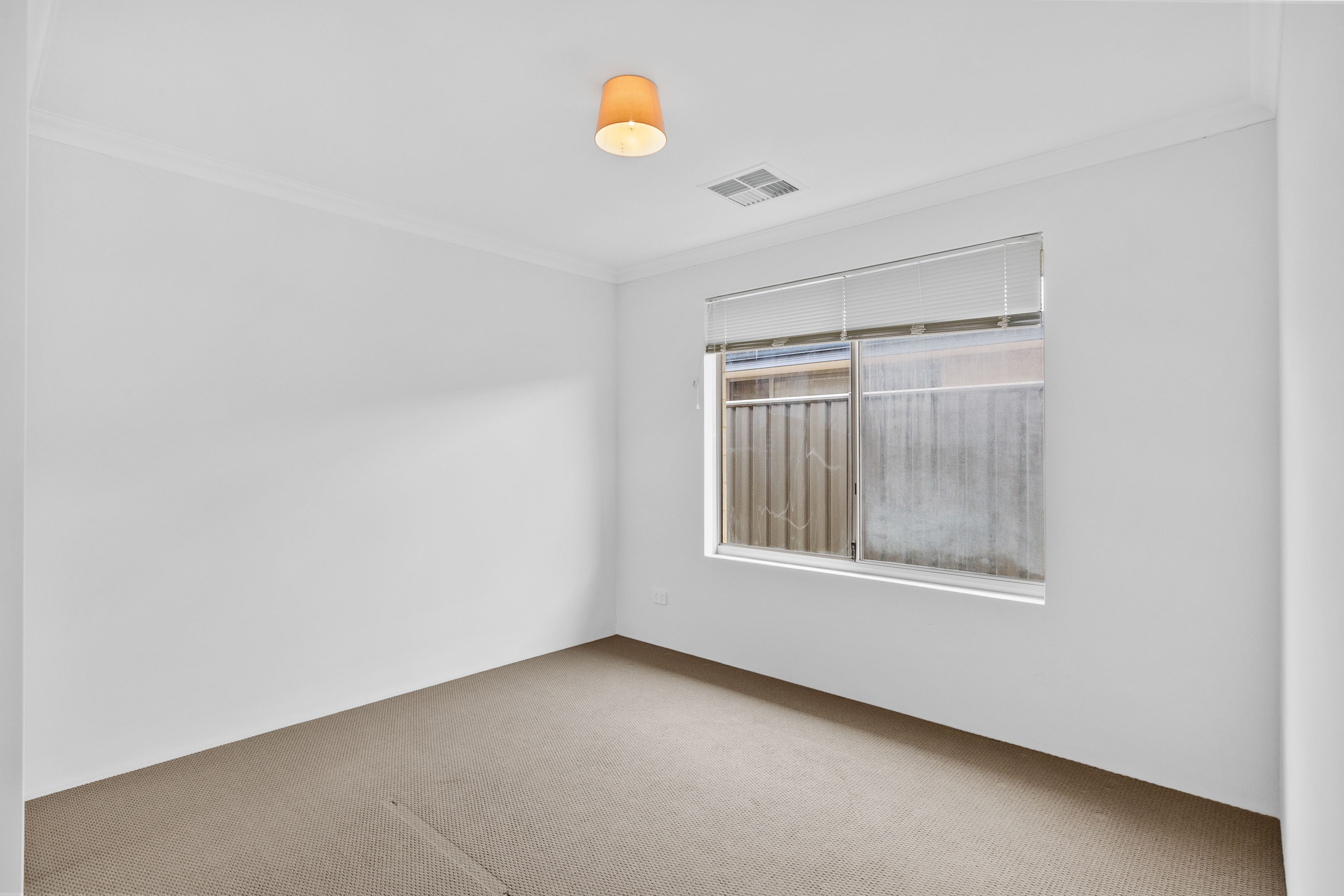10 Pakooma Street, BANKSIA GROVE, WA, 6031 property image