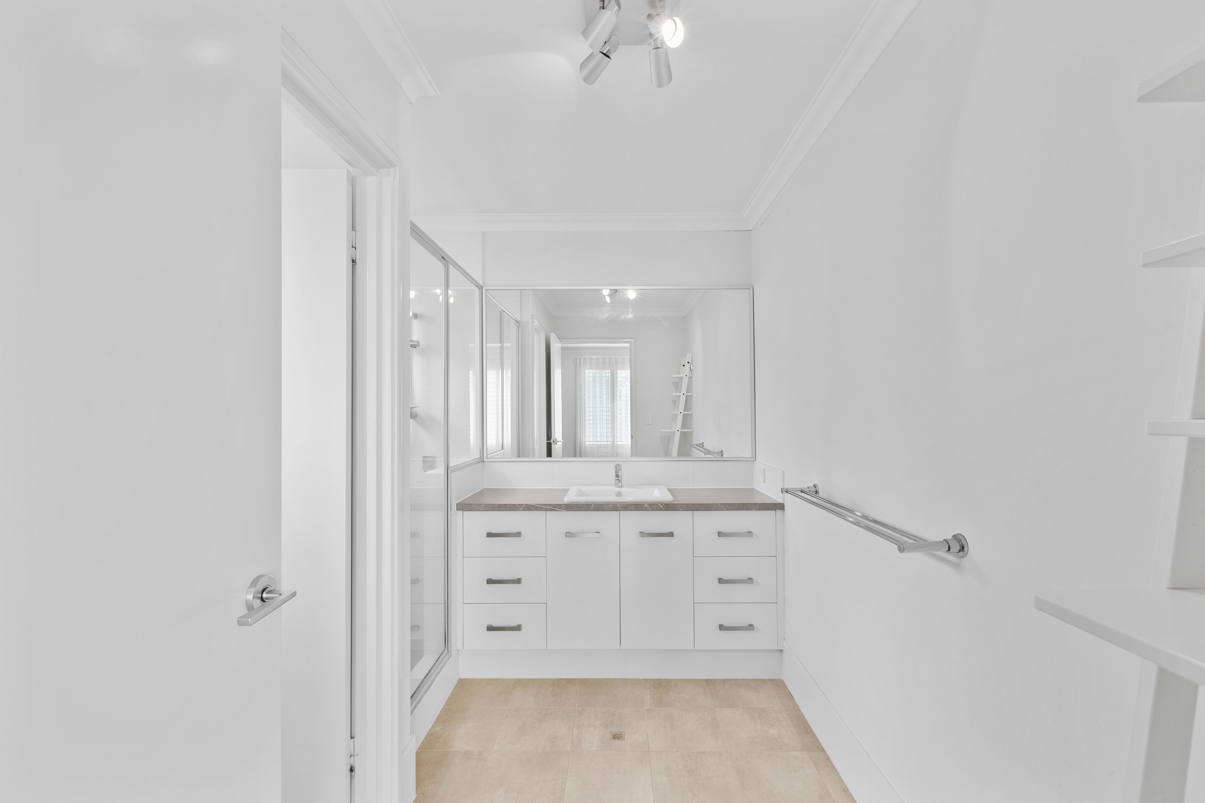 10 Pakooma Street, BANKSIA GROVE, WA, 6031 property image