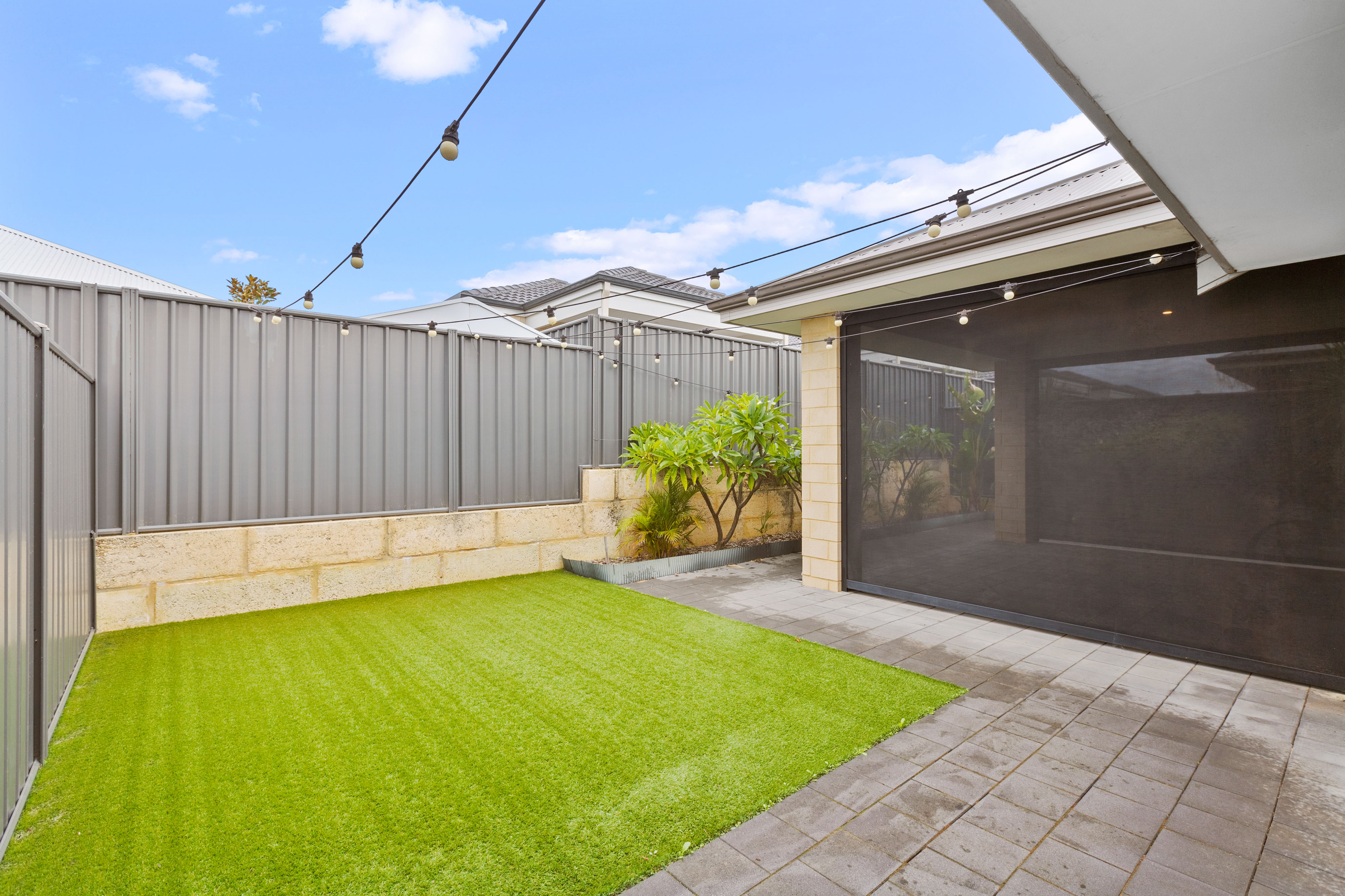 10 Pakooma Street, BANKSIA GROVE, WA, 6031 property image