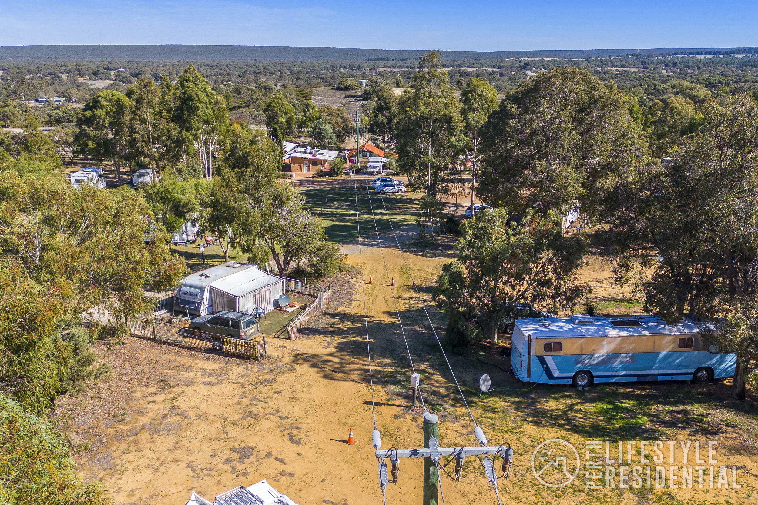 BACK TO NATURE CARAVAN PARK image 19