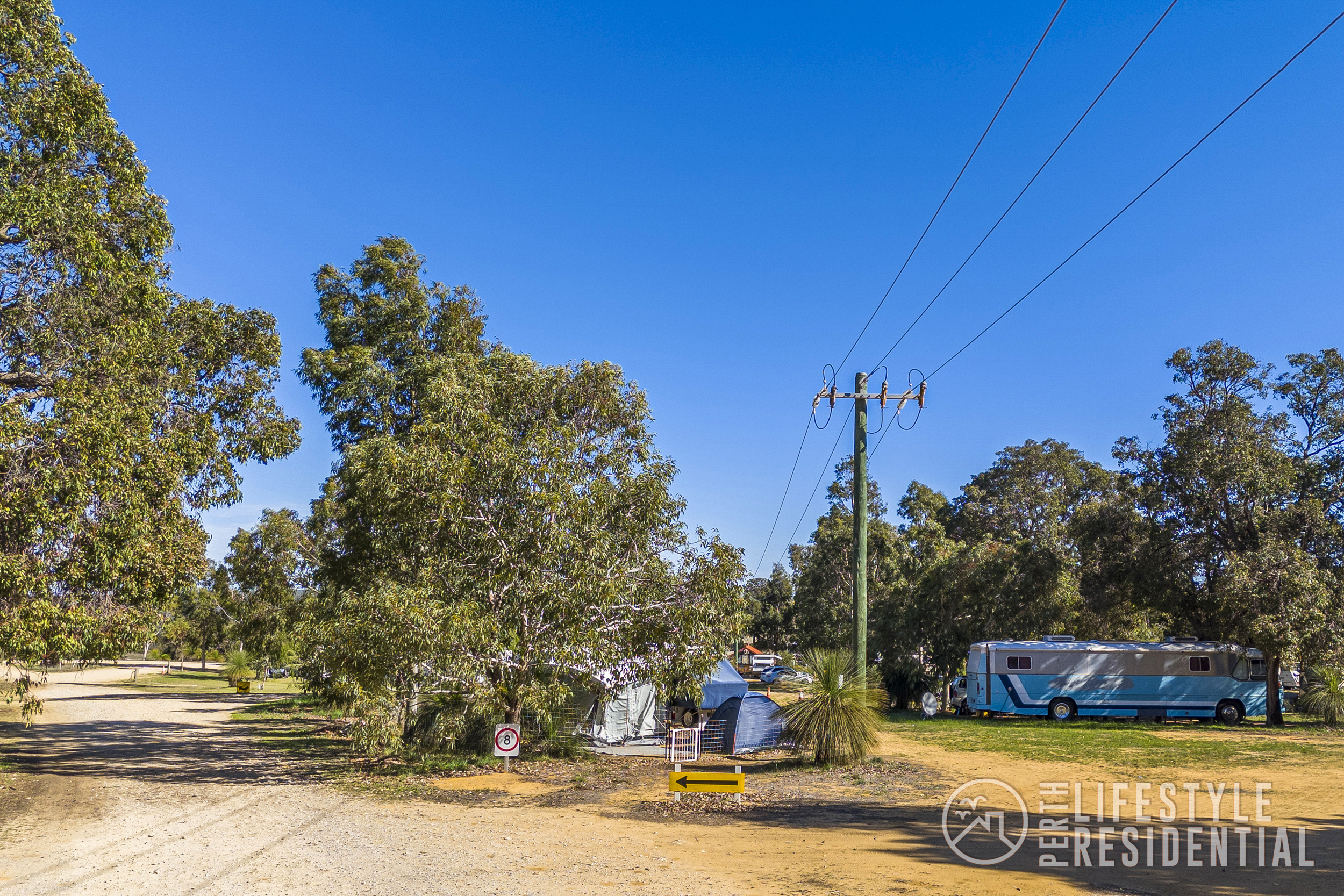 BACK TO NATURE CARAVAN PARK image 20