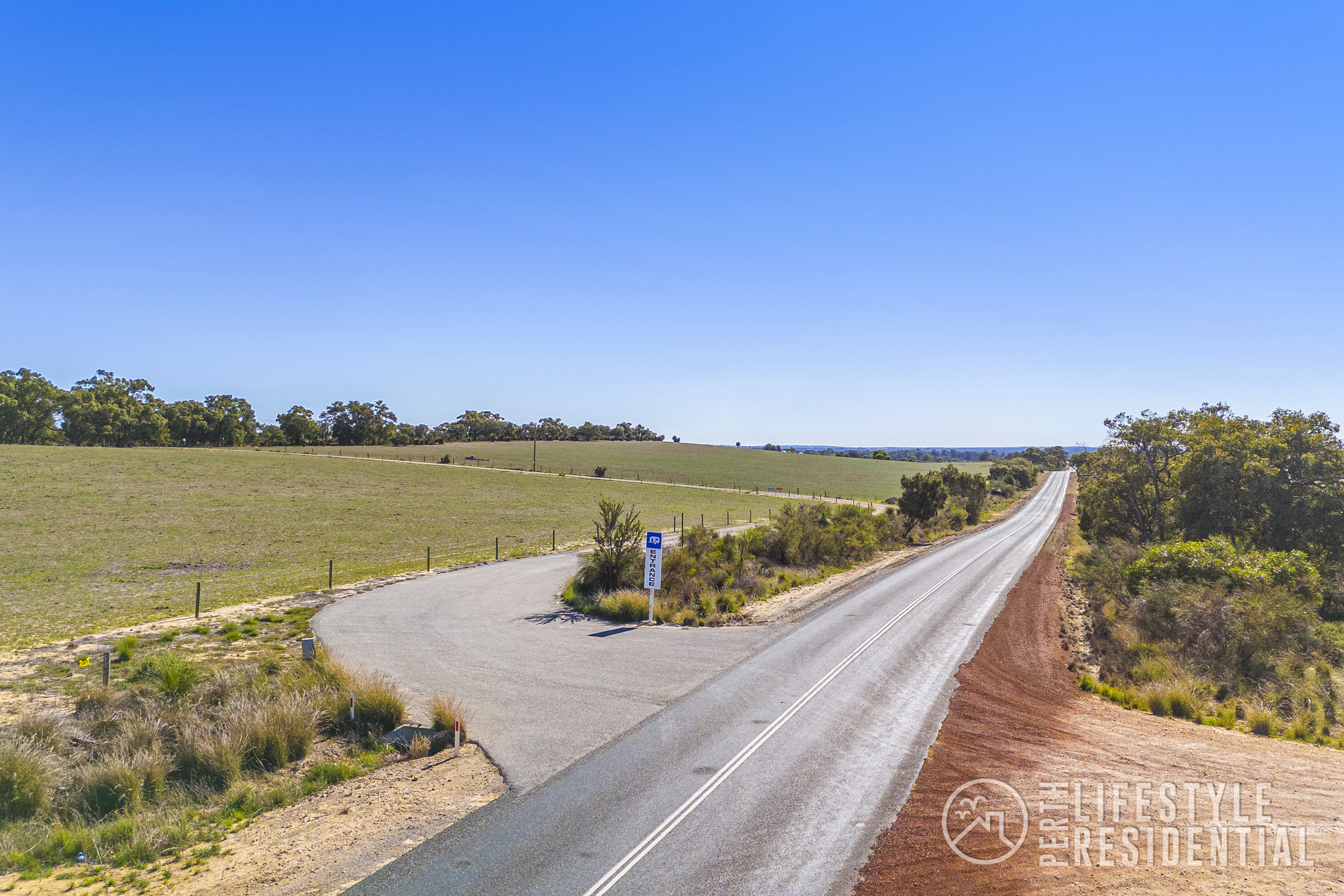 BACK TO NATURE CARAVAN PARK image 29