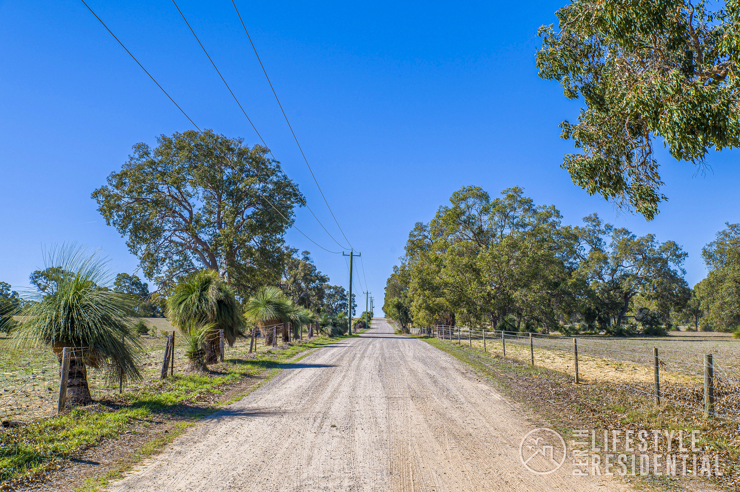 BACK TO NATURE CARAVAN PARK image 28