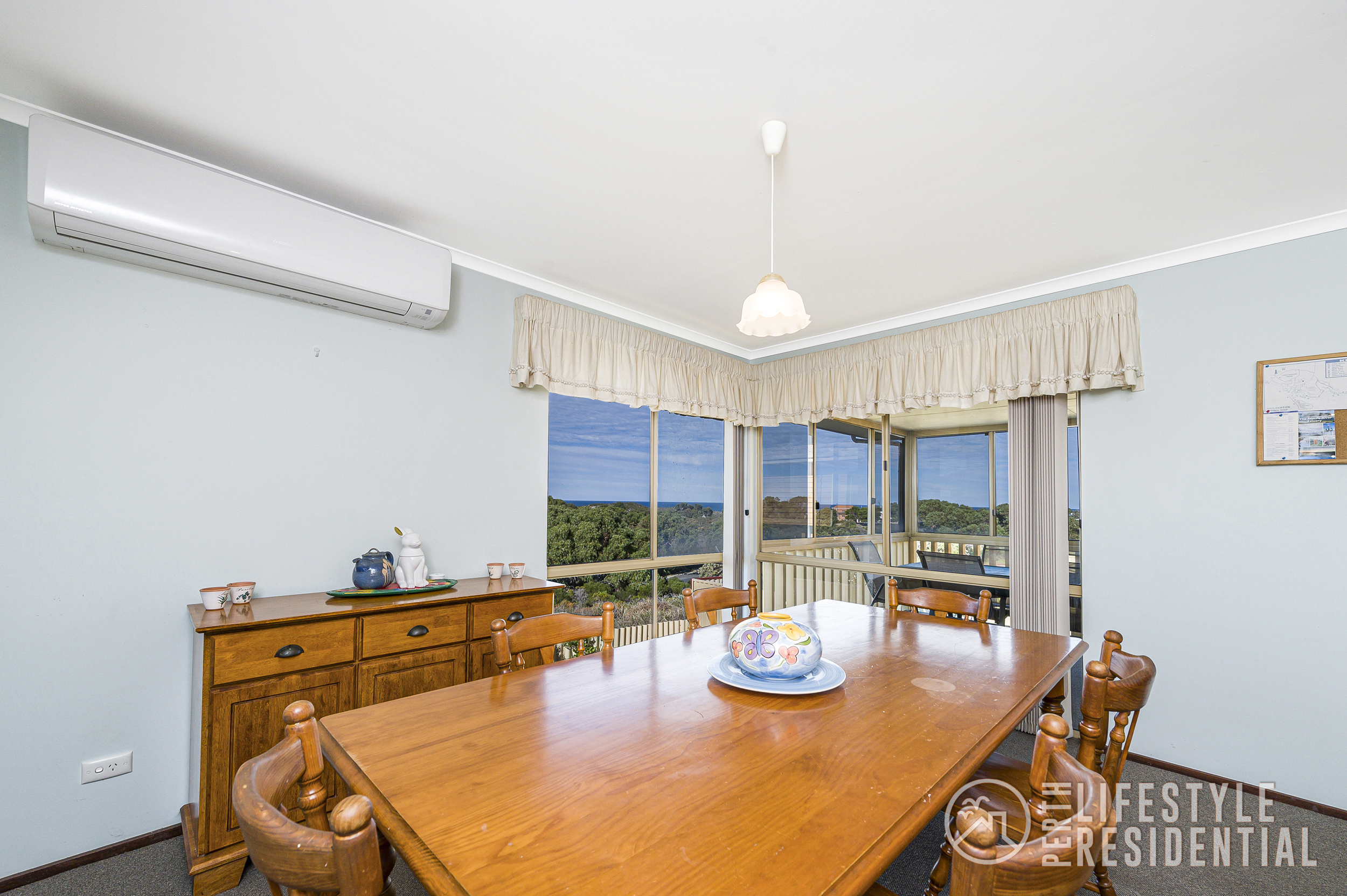 4/8 Collett Place, GUILDERTON, WA, 6041 property image