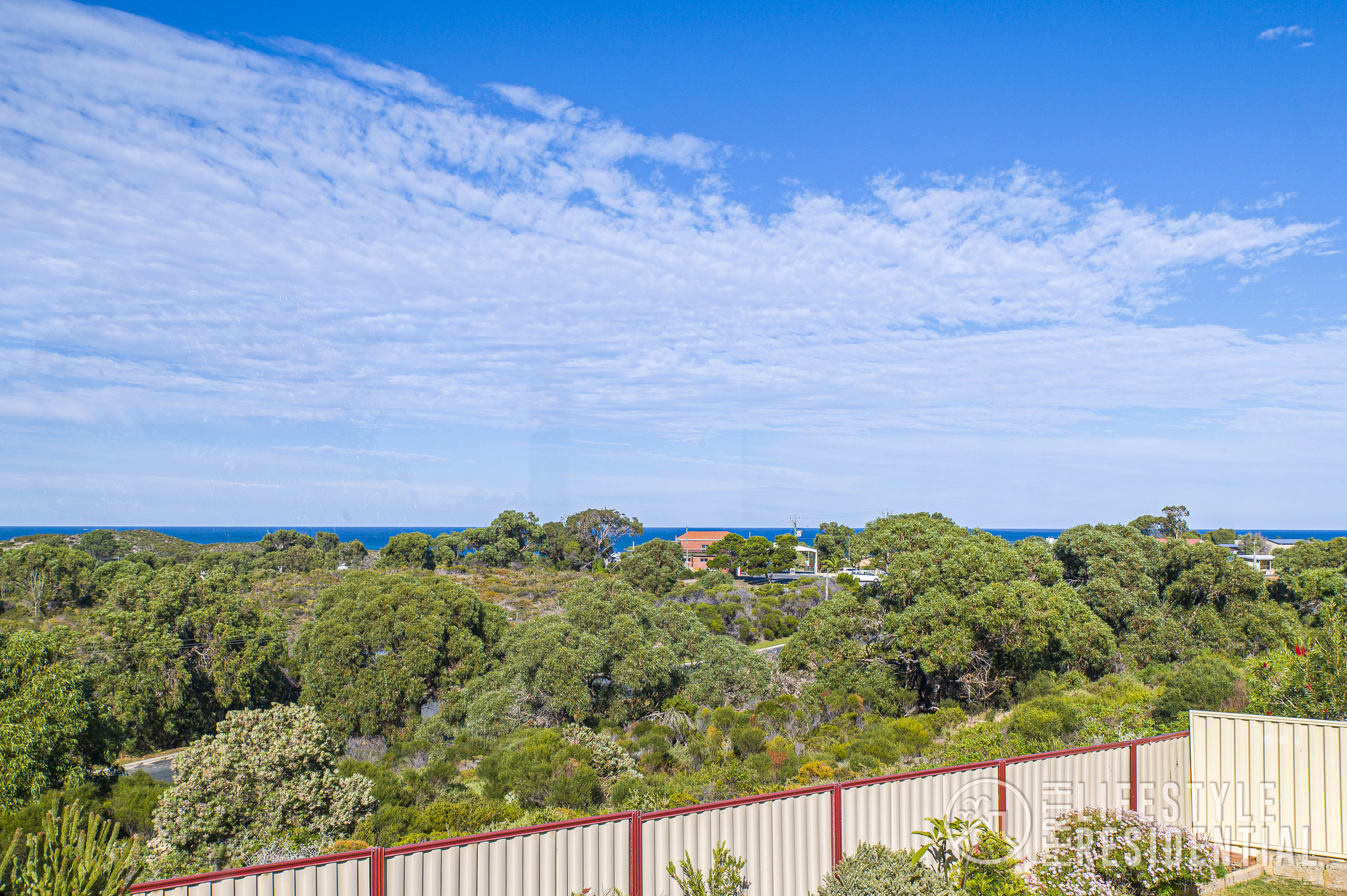 4/8 Collett Place, GUILDERTON, WA, 6041 property image