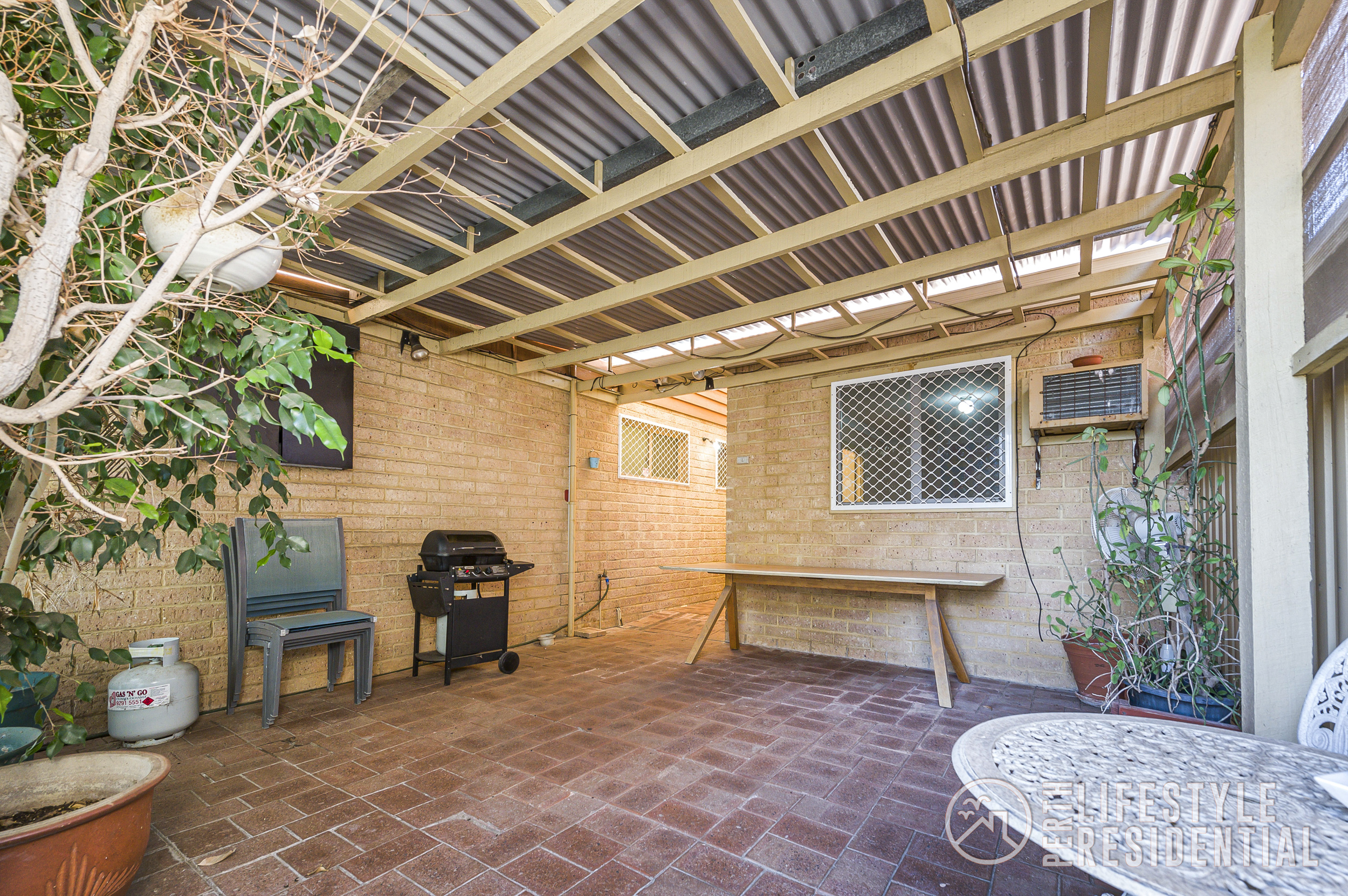 4/8 Collett Place, GUILDERTON, WA, 6041 property image