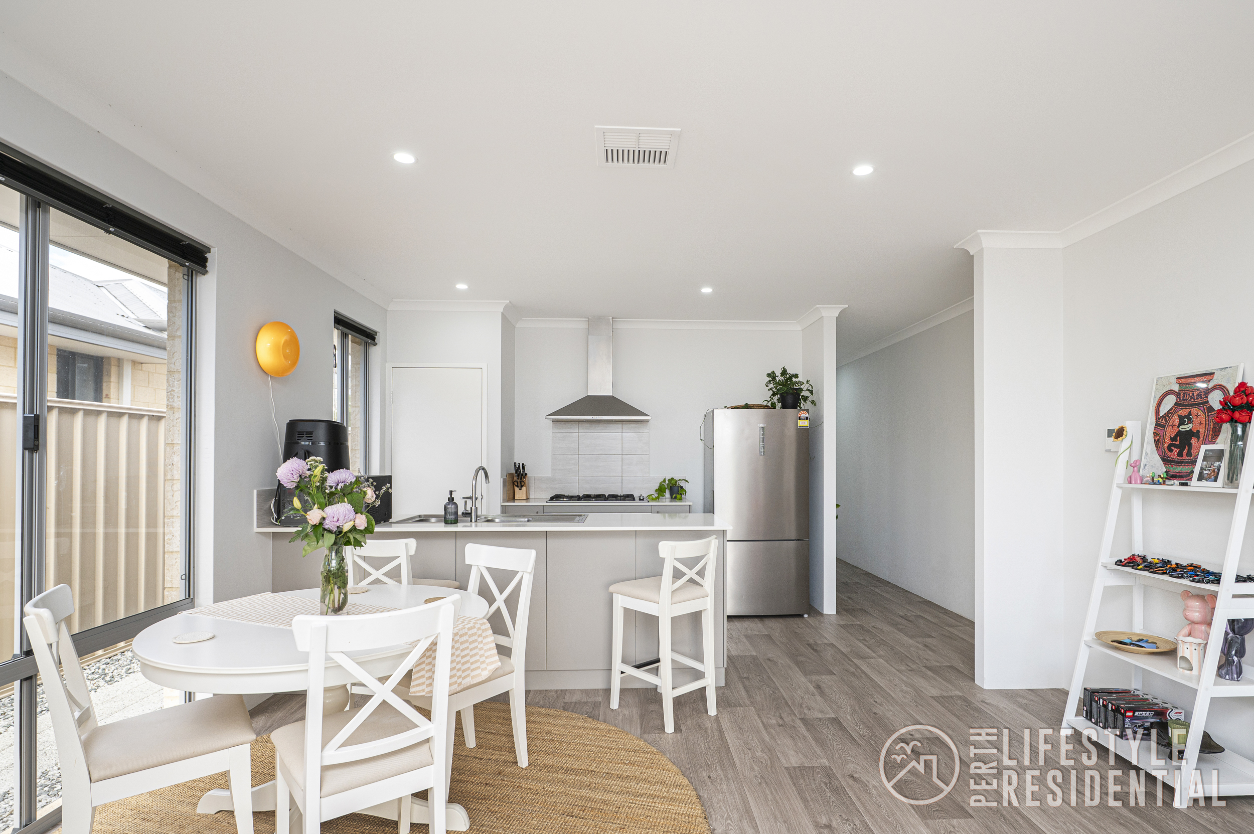 15 Thistle Way, TWO ROCKS, WA, 6037 property image
