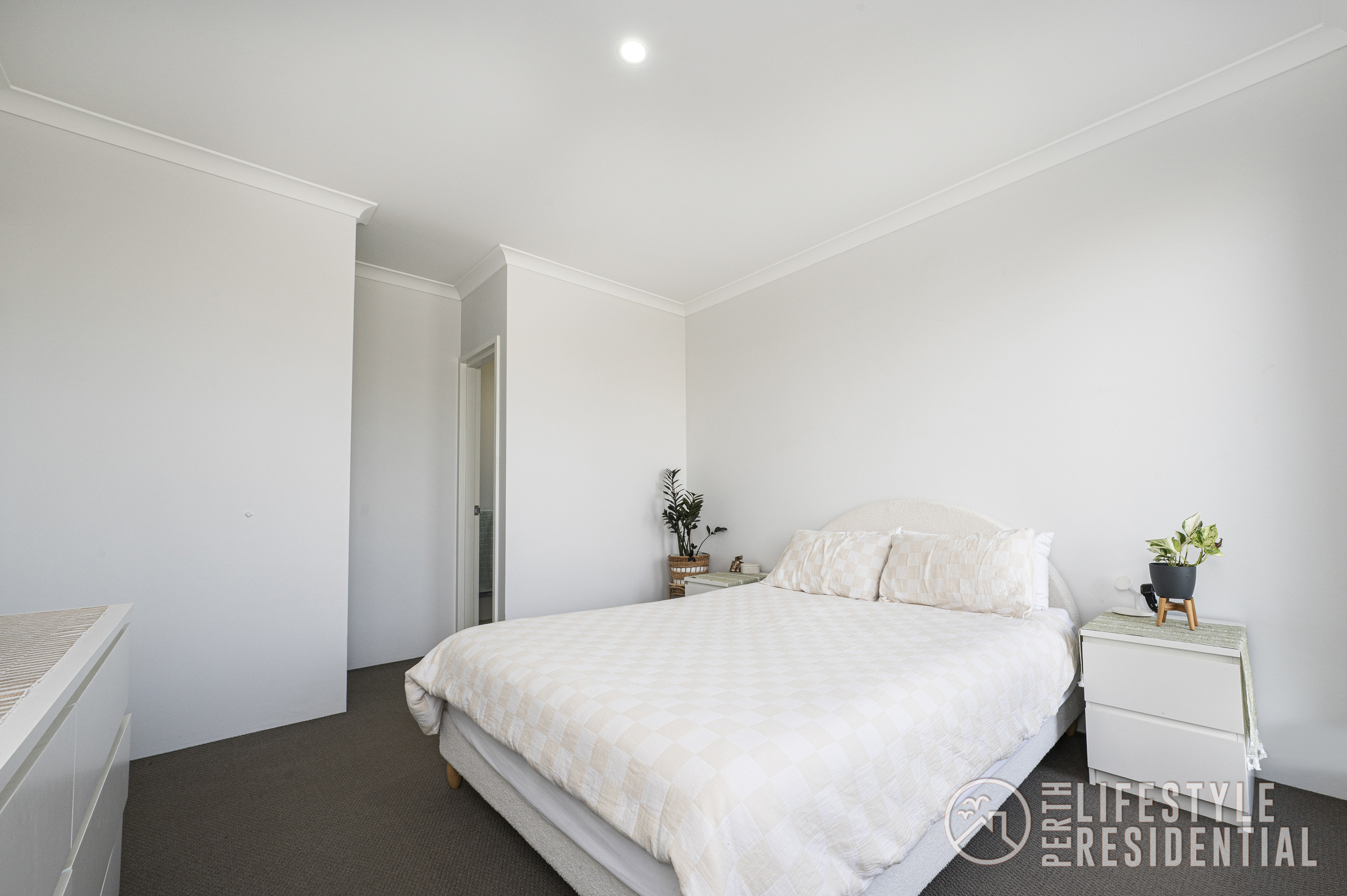 15 Thistle Way, TWO ROCKS, WA, 6037 property image