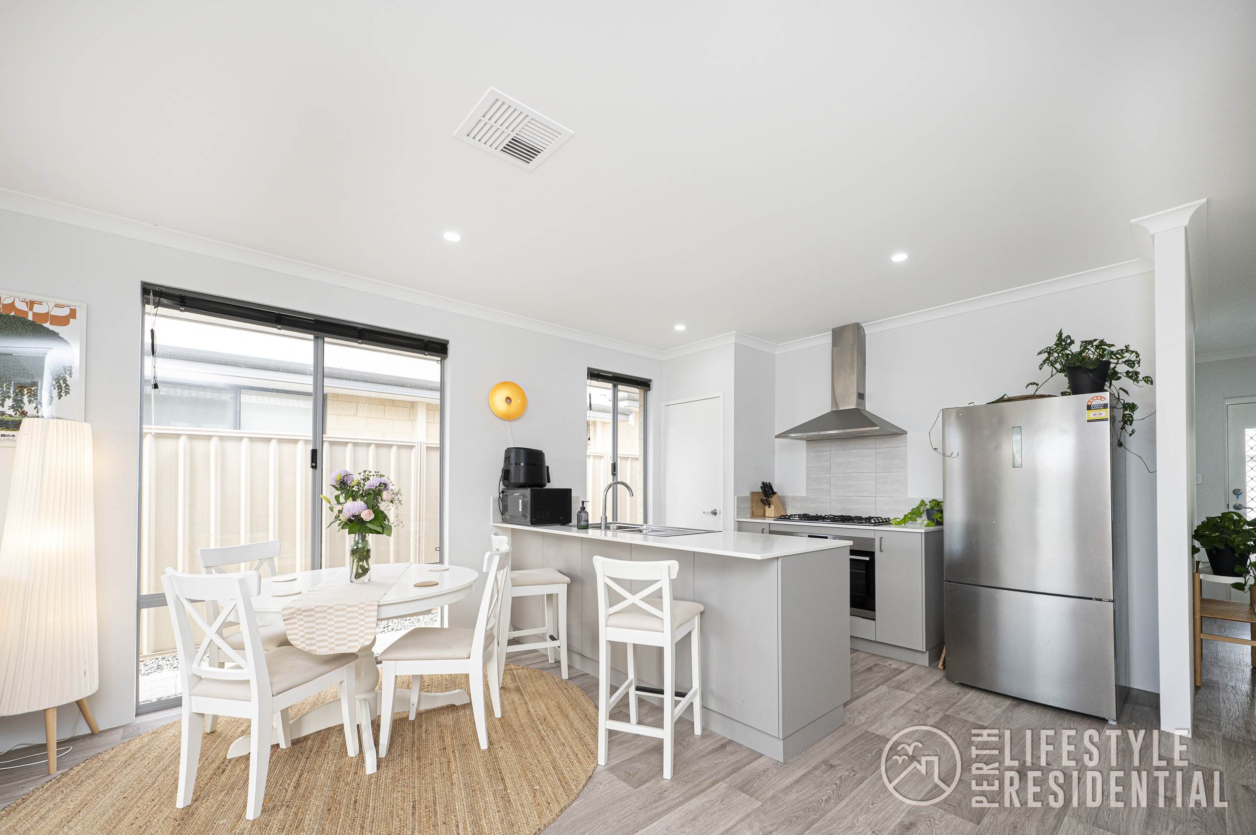 15 Thistle Way, TWO ROCKS, WA, 6037 property image