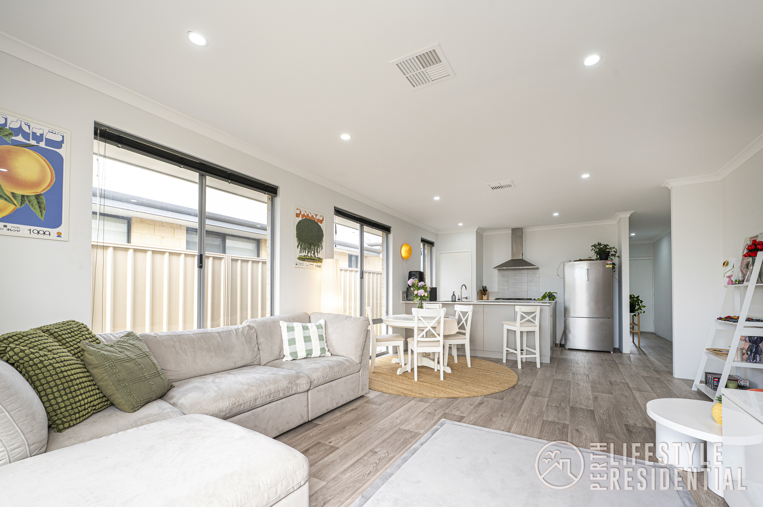 15 Thistle Way, TWO ROCKS, WA, 6037 property image