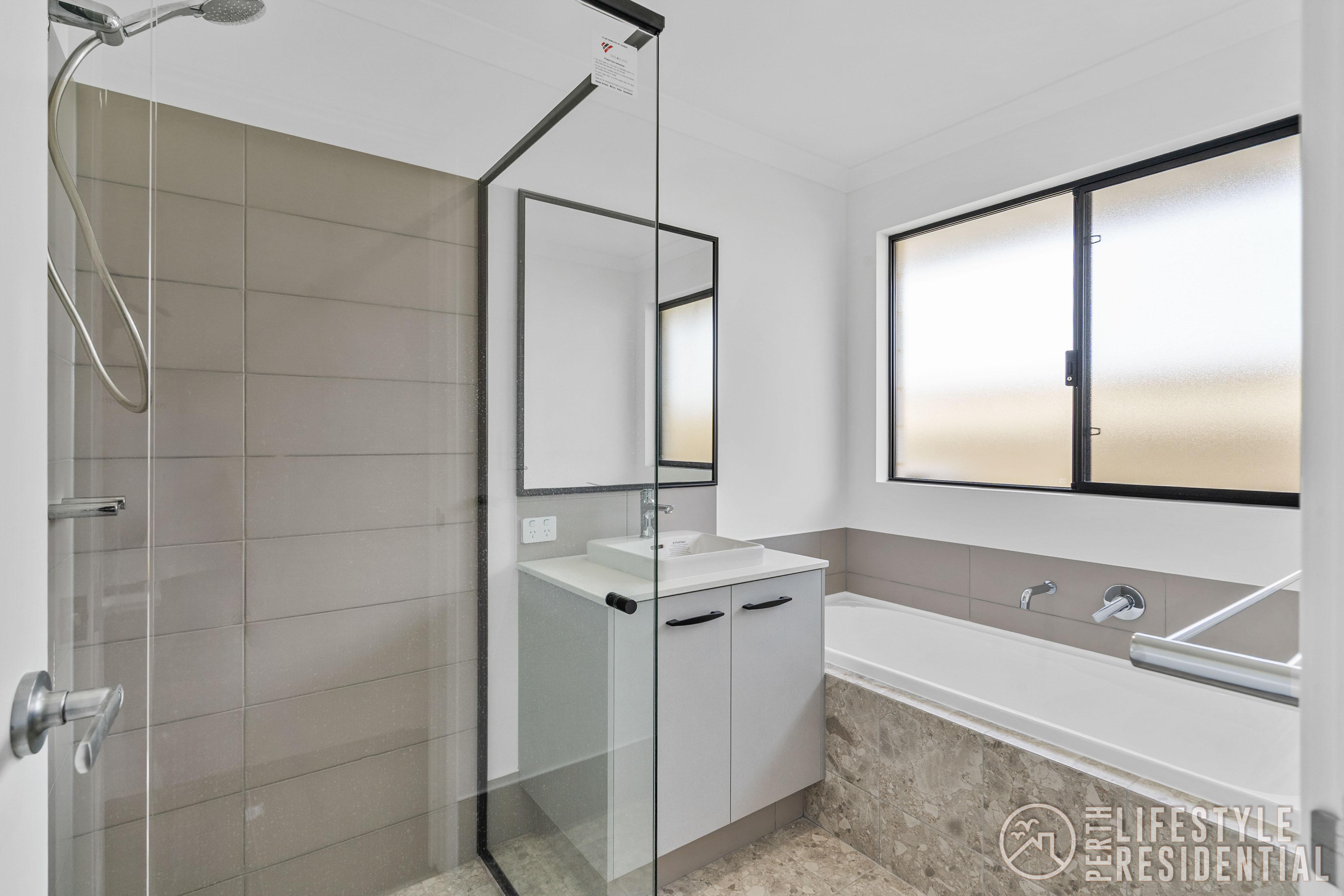 MODERN COASTAL LIVING IN TWO ROCKS image 15