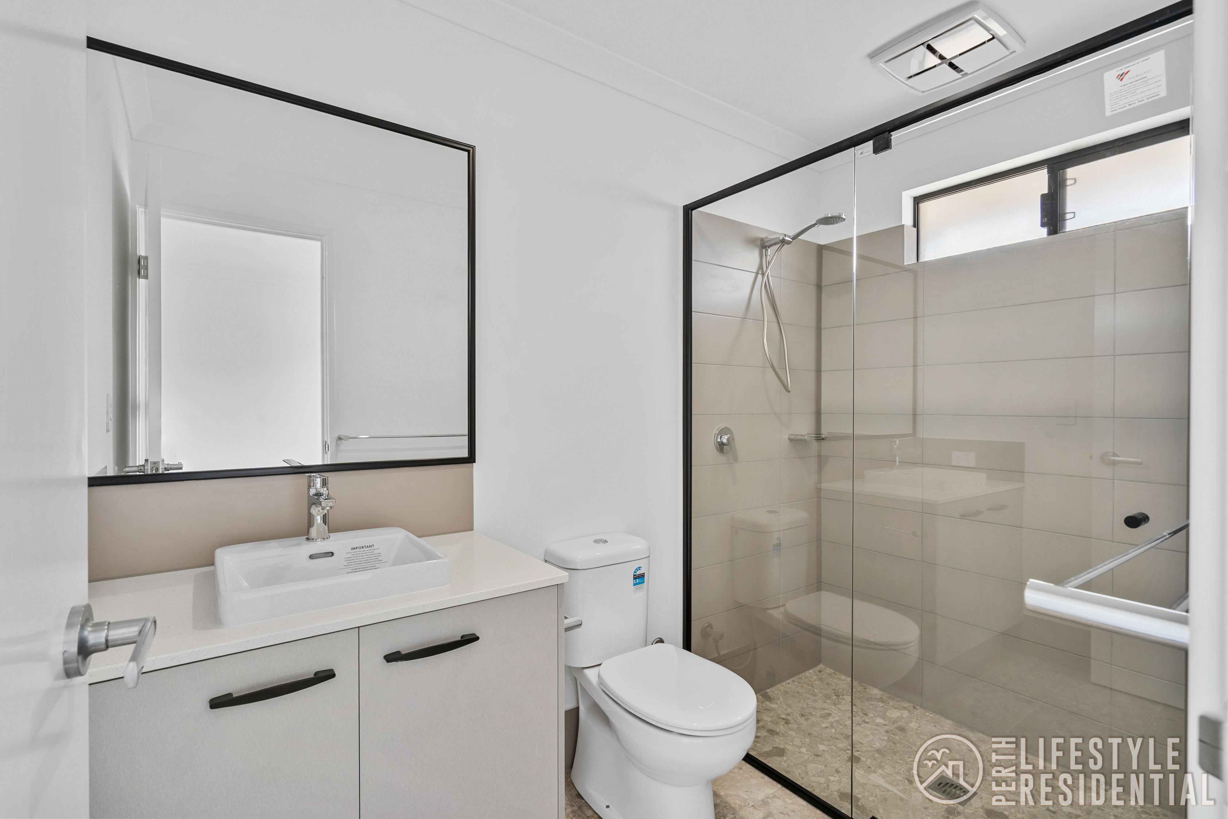 MODERN COASTAL LIVING IN TWO ROCKS image 18