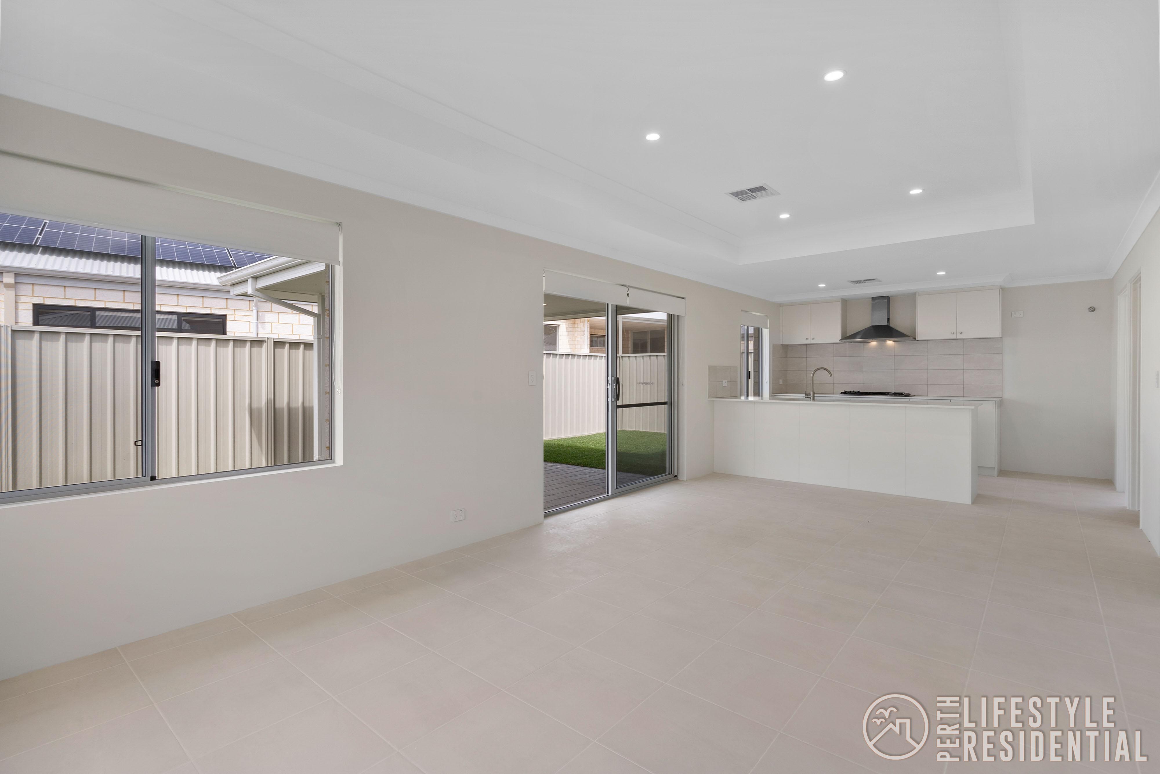 BRAND NEW LUXURY LIVING image 8