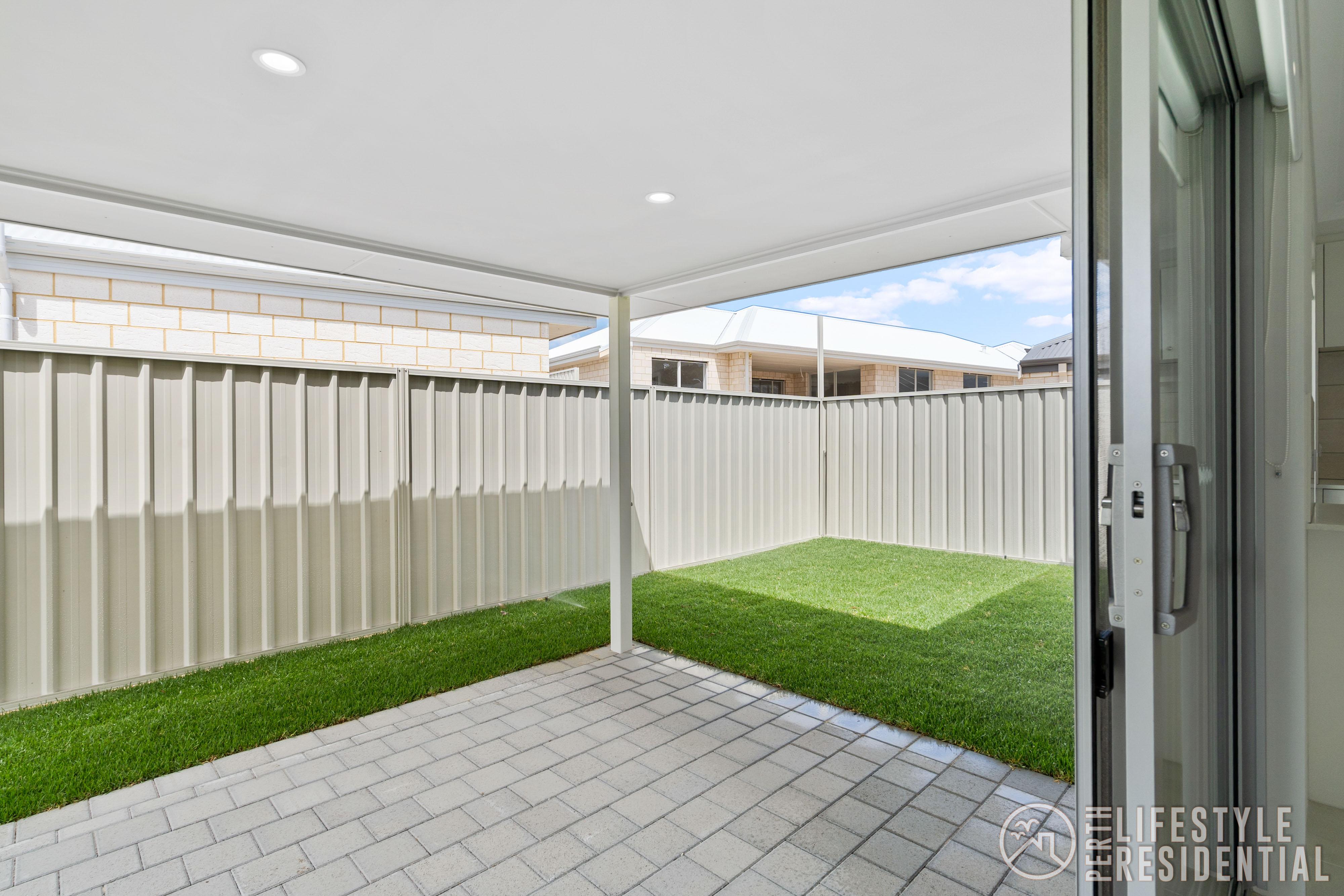 BRAND NEW LUXURY LIVING image 20
