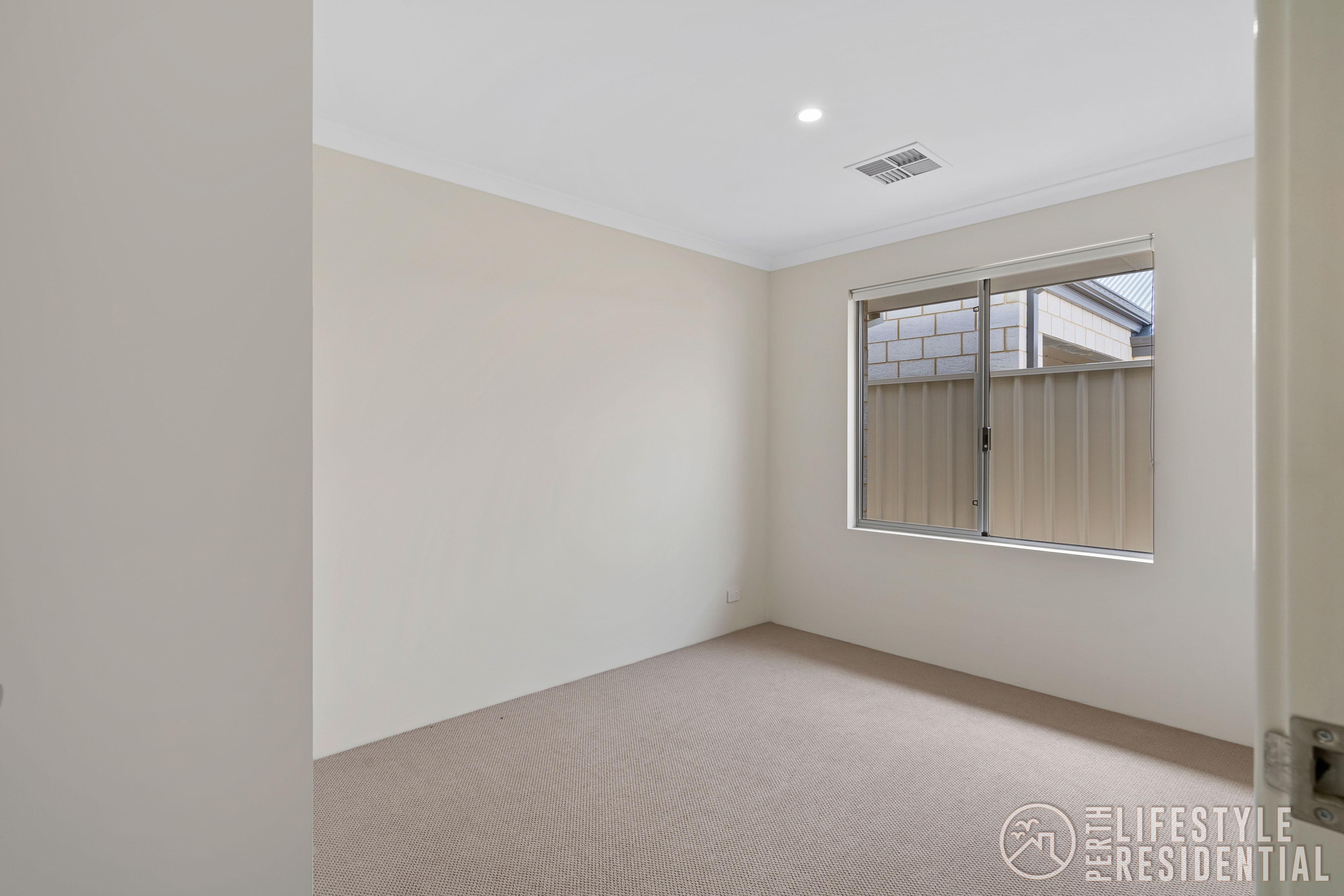 BRAND NEW LUXURY LIVING image 12