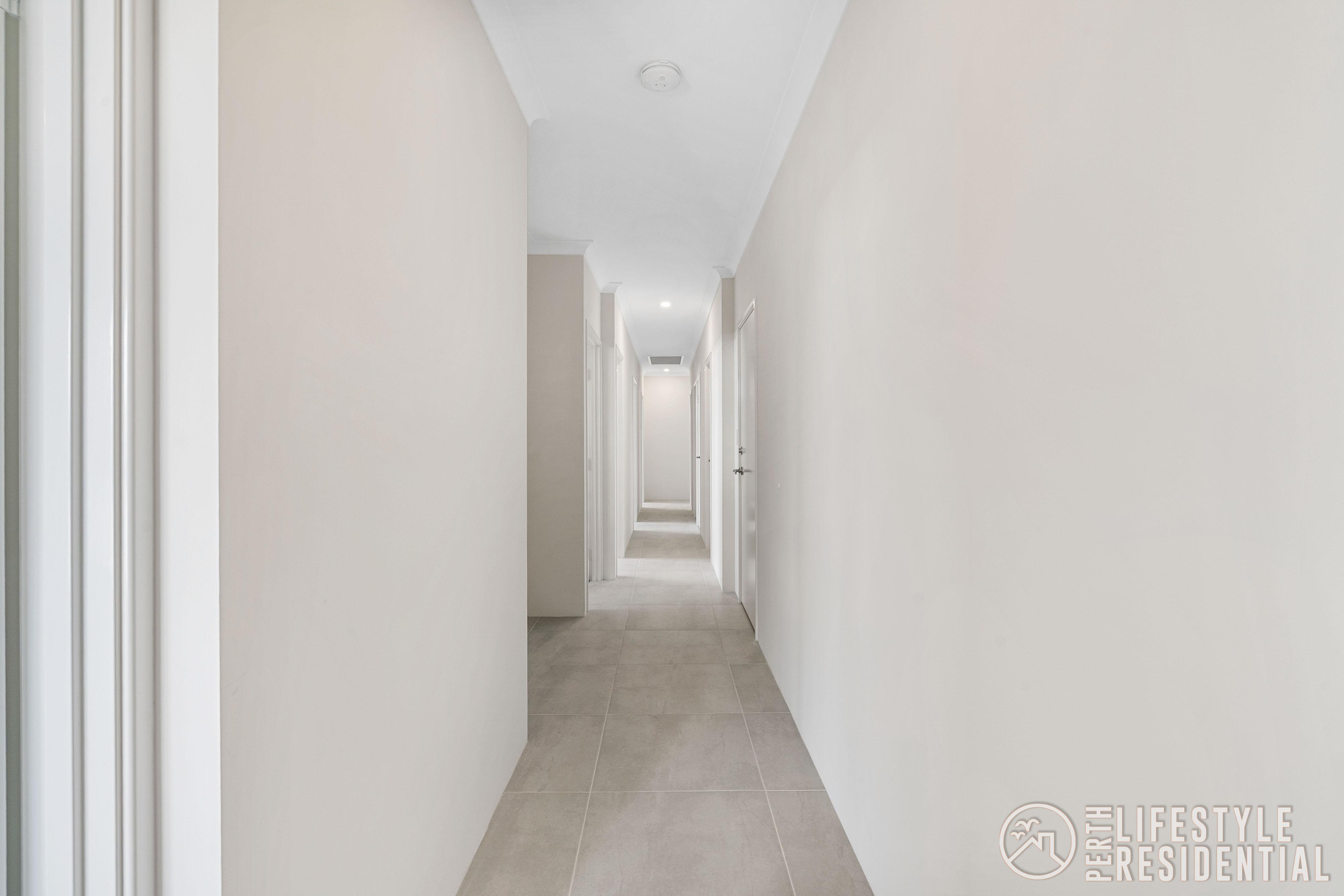 BRAND NEW 6 BEDROOM HOME WITH SEPERATE LIVING image 7