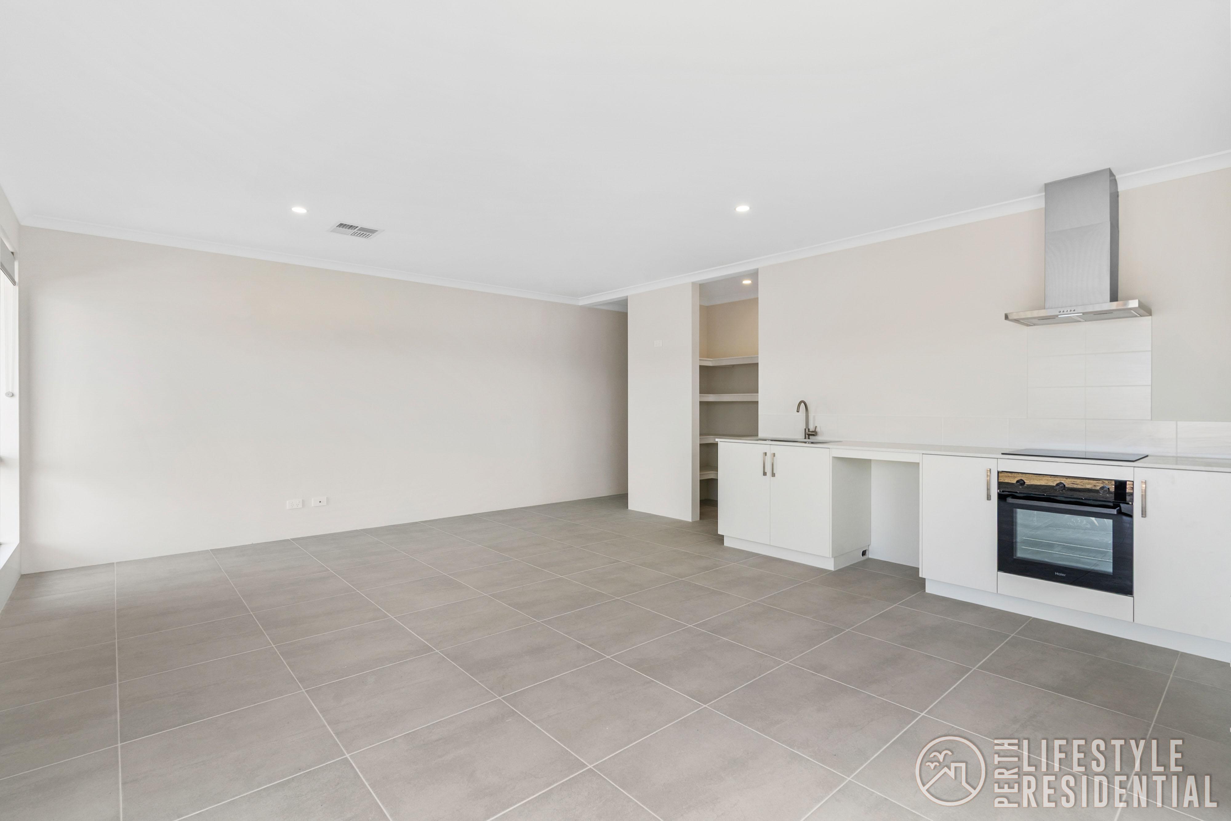 BRAND NEW 6 BEDROOM HOME WITH SEPERATE LIVING image 19