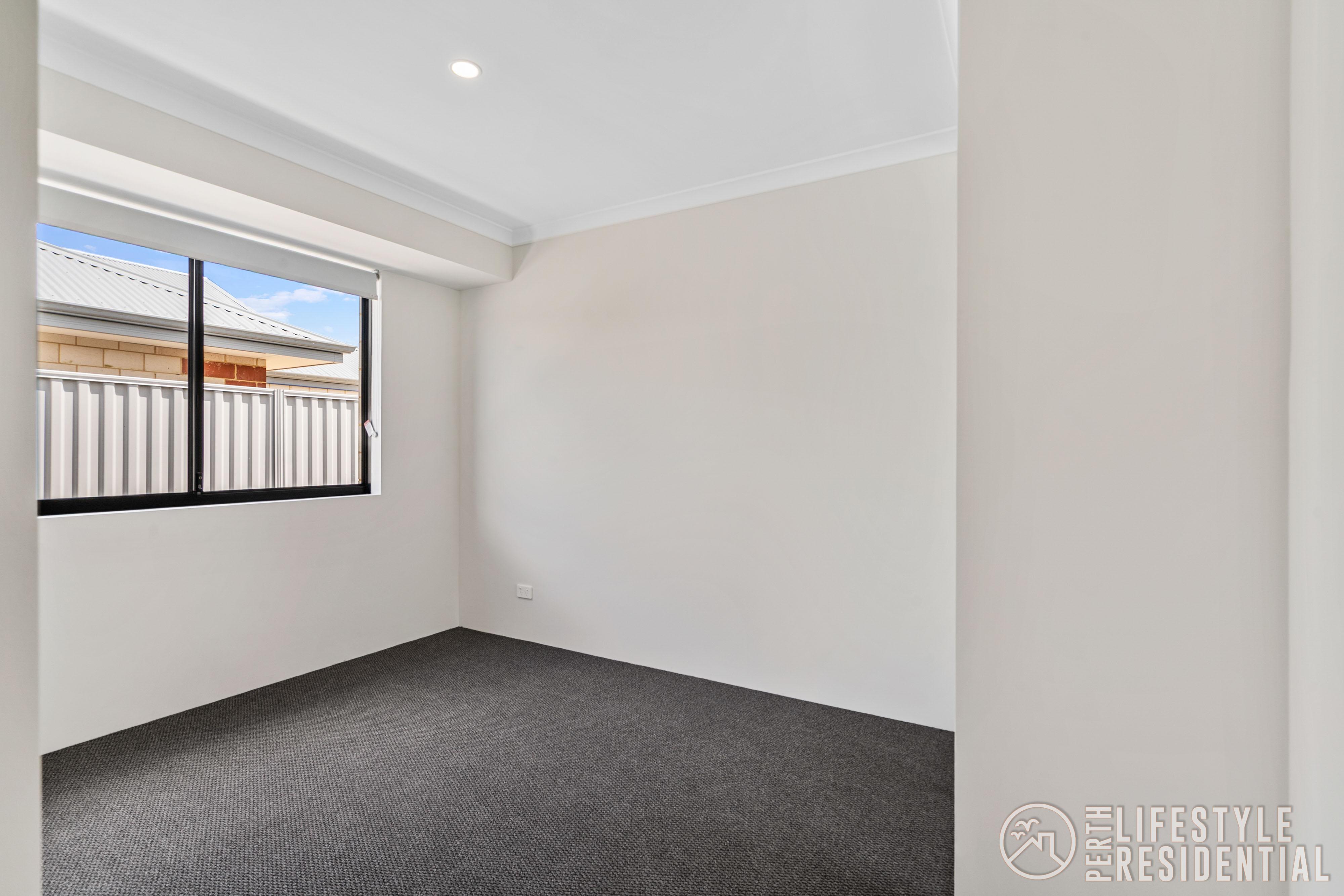 BRAND NEW 6 BEDROOM HOME WITH SEPERATE LIVING image 27
