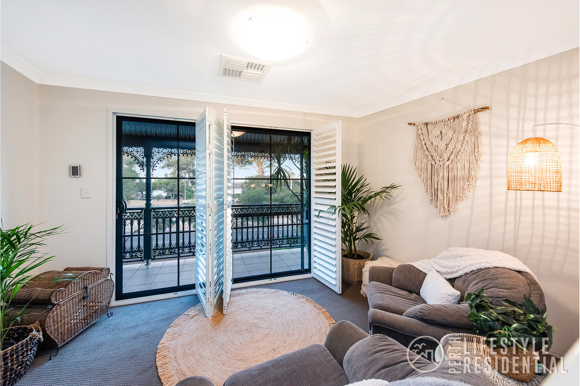 PRICE ADJUSTED – OPEN BY APPOINTMENT image 20