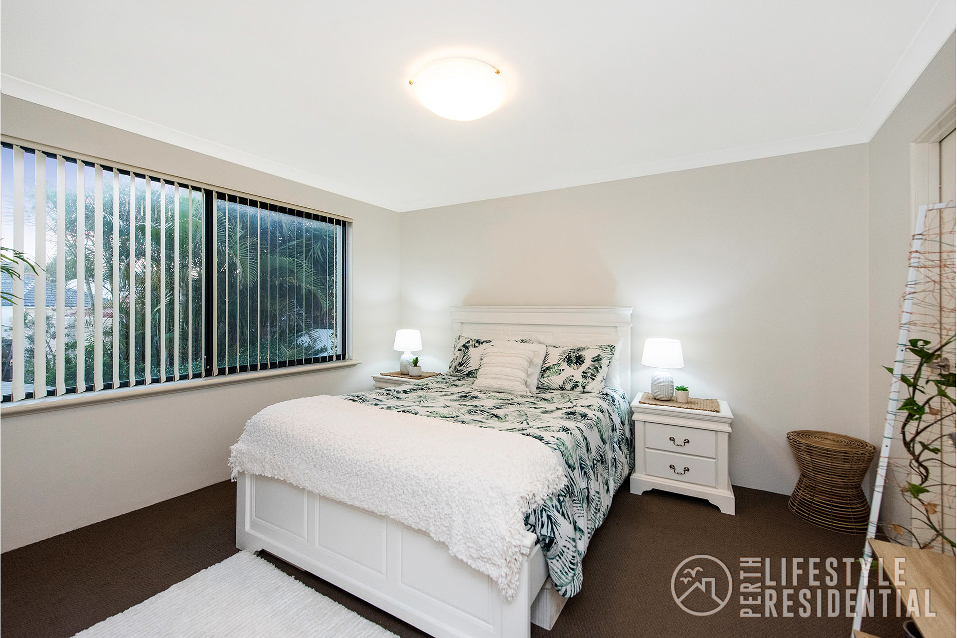 PRICE ADJUSTED – OPEN BY APPOINTMENT image 26