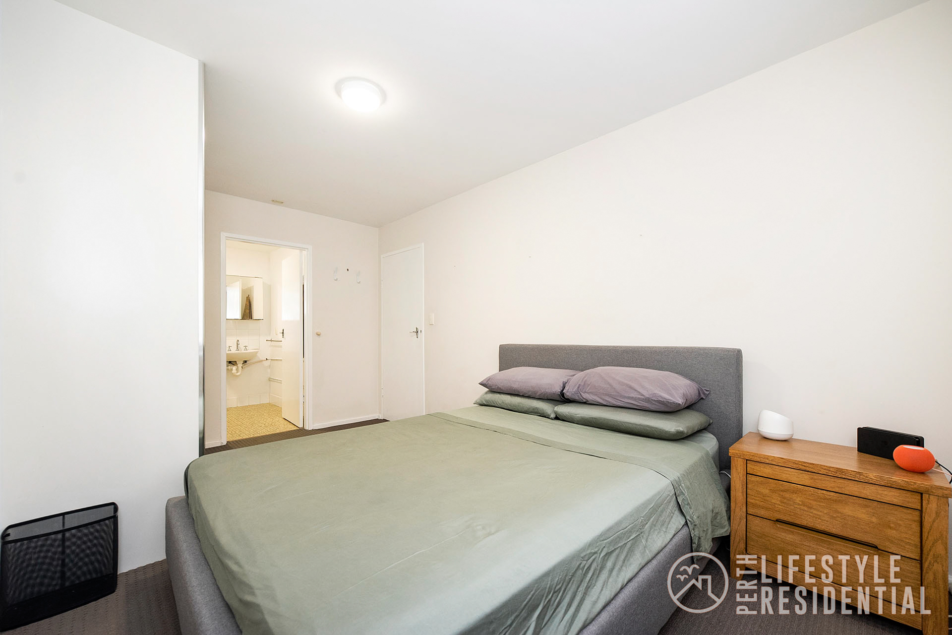 WOW! LOOK AT THIS!, West Perth - Image 1