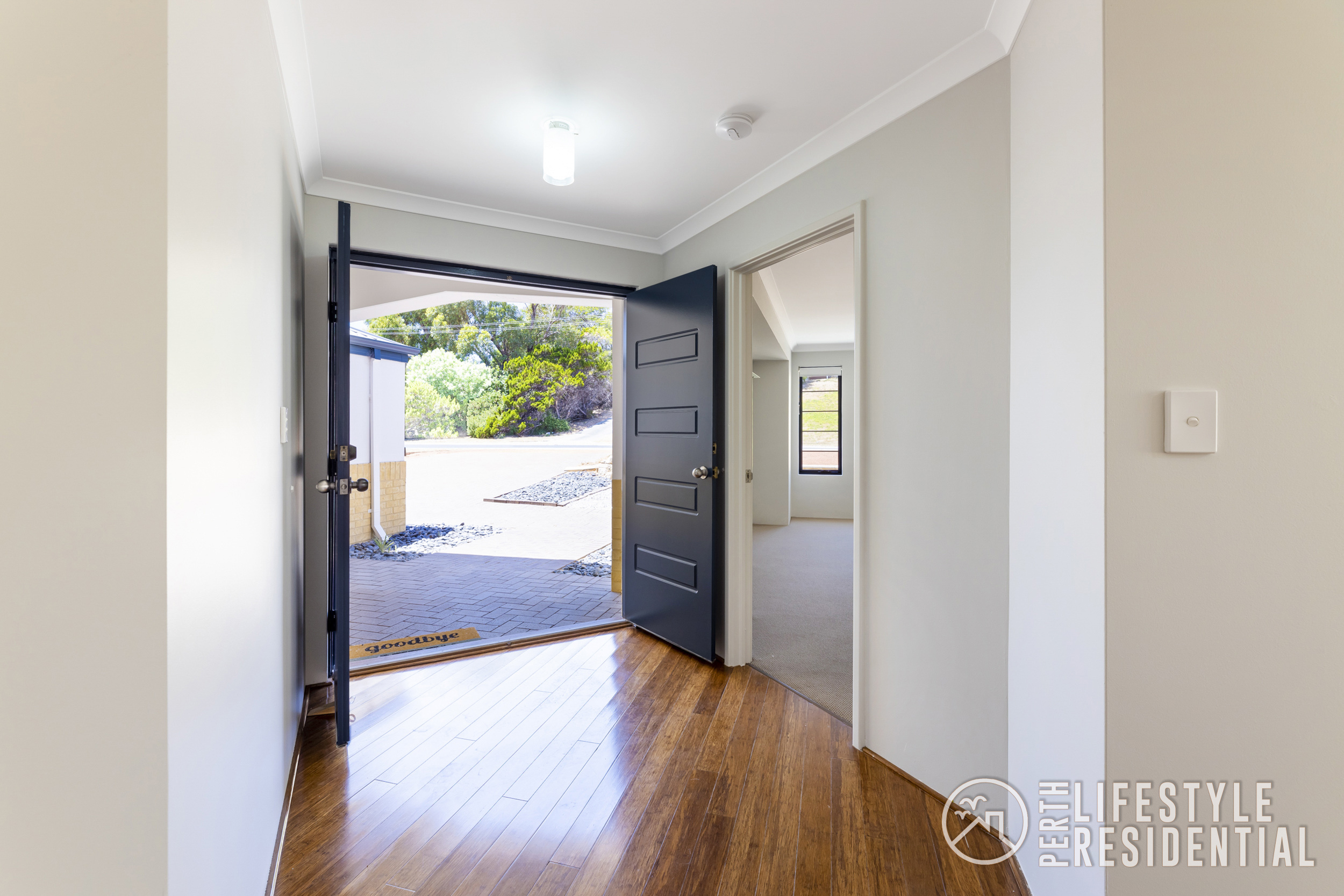 850SQM COASTAL INVESTMENT OR HOME SWEET HOME? image 7