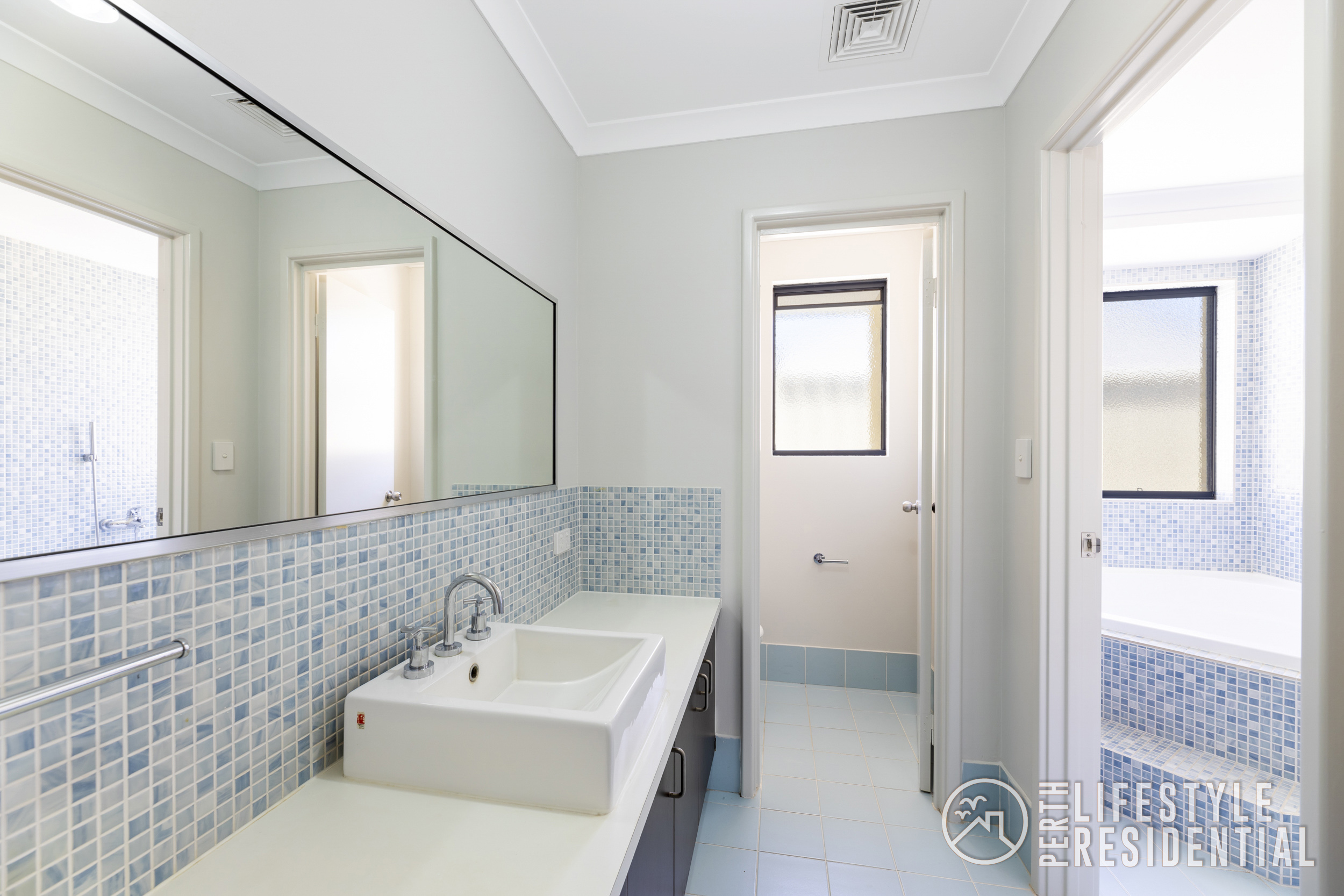 850SQM COASTAL INVESTMENT OR HOME SWEET HOME? image 26