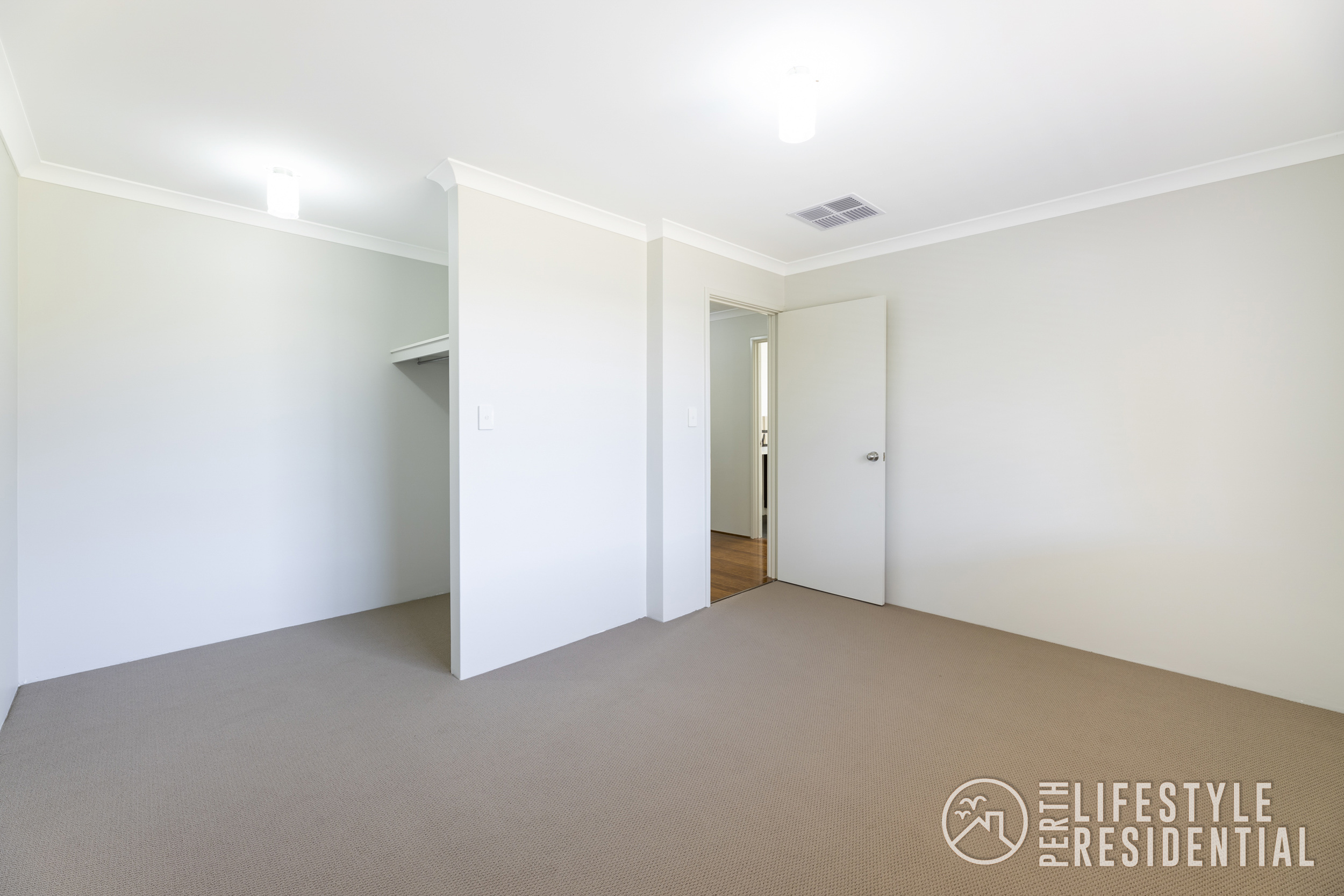 850SQM COASTAL INVESTMENT OR HOME SWEET HOME? image 30