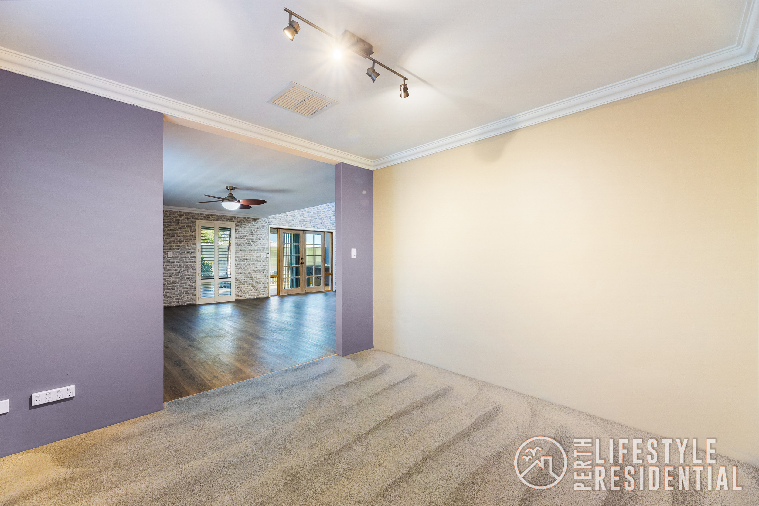 33 Broach Way, ALKIMOS, WA, 6038, Alkimos - Thumbnail 2