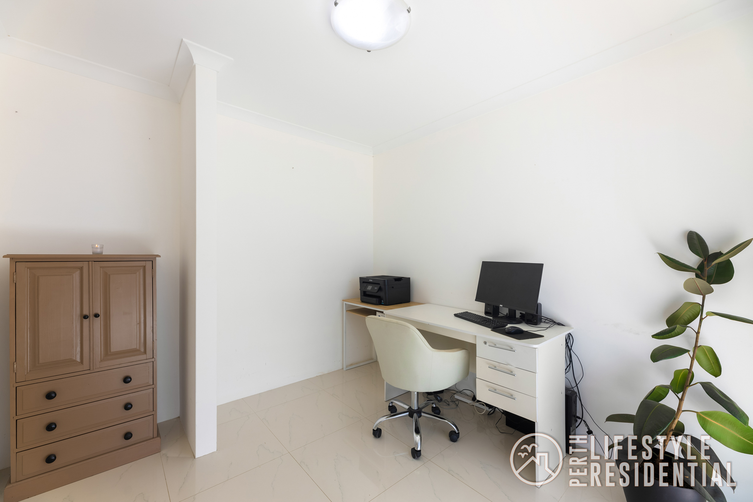 COMFORT & LIFESTYLE LIVING image 7