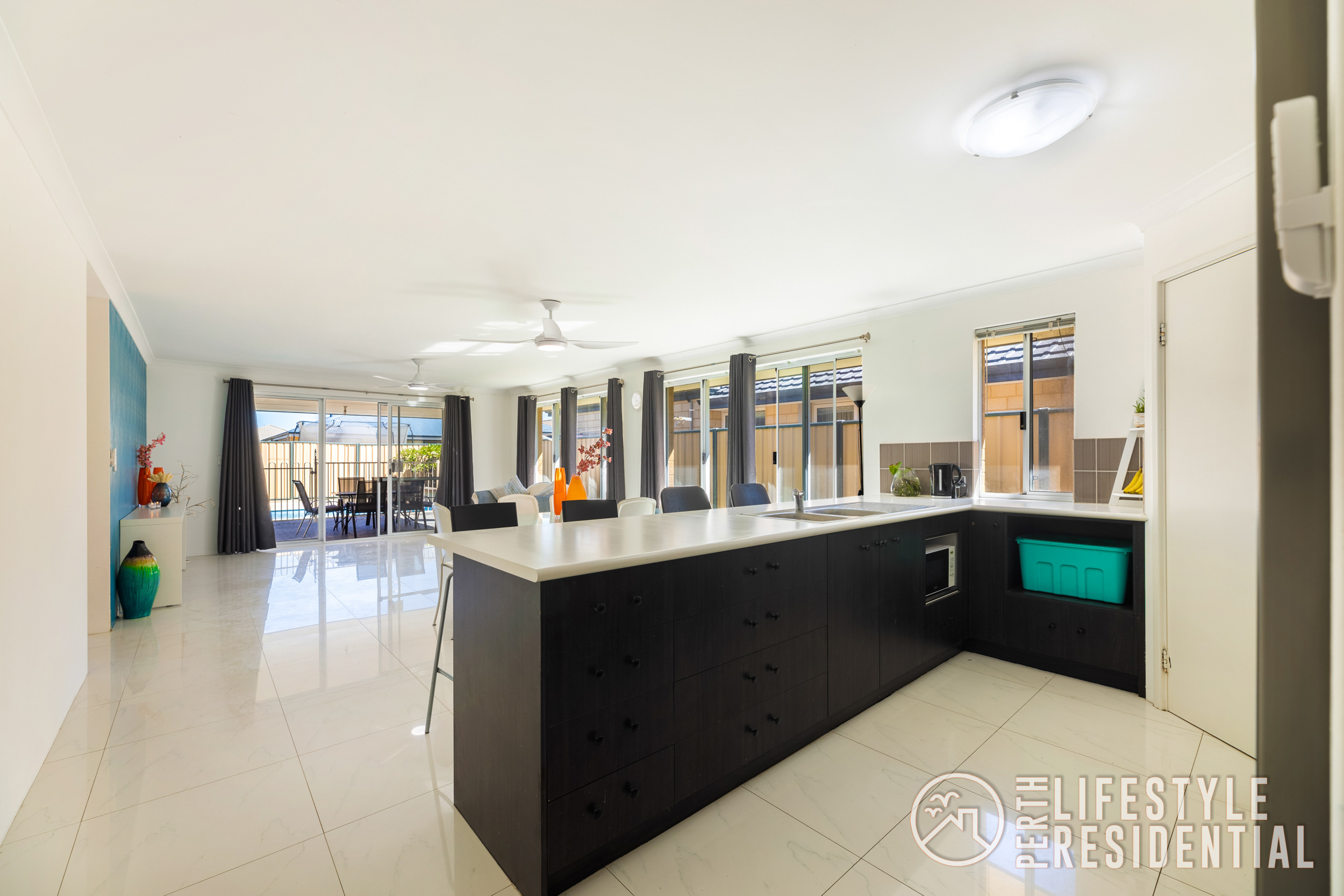 COMFORT & LIFESTYLE LIVING image 11