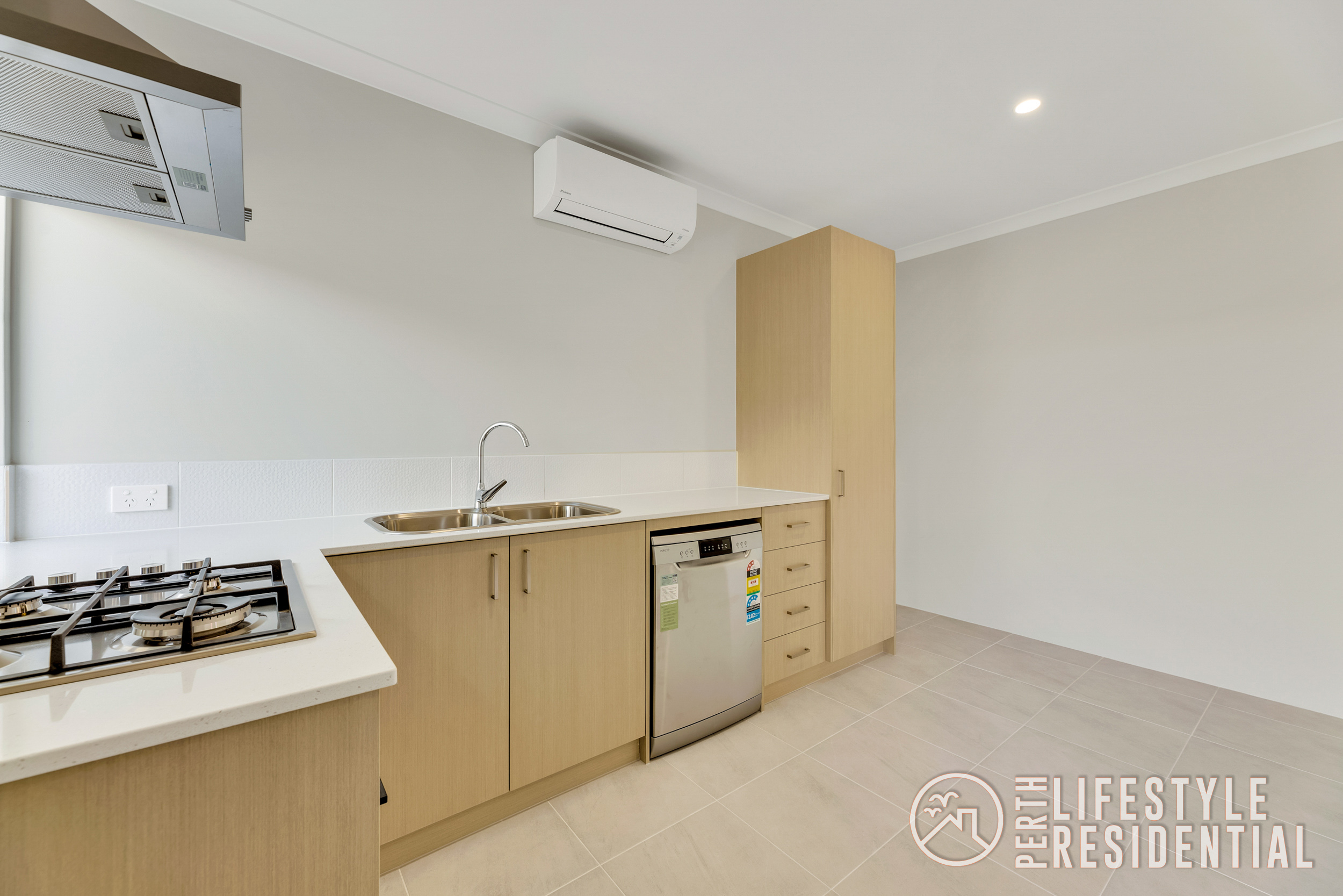 2 Bedroom Easy Care Coastal Lifestyle image 8