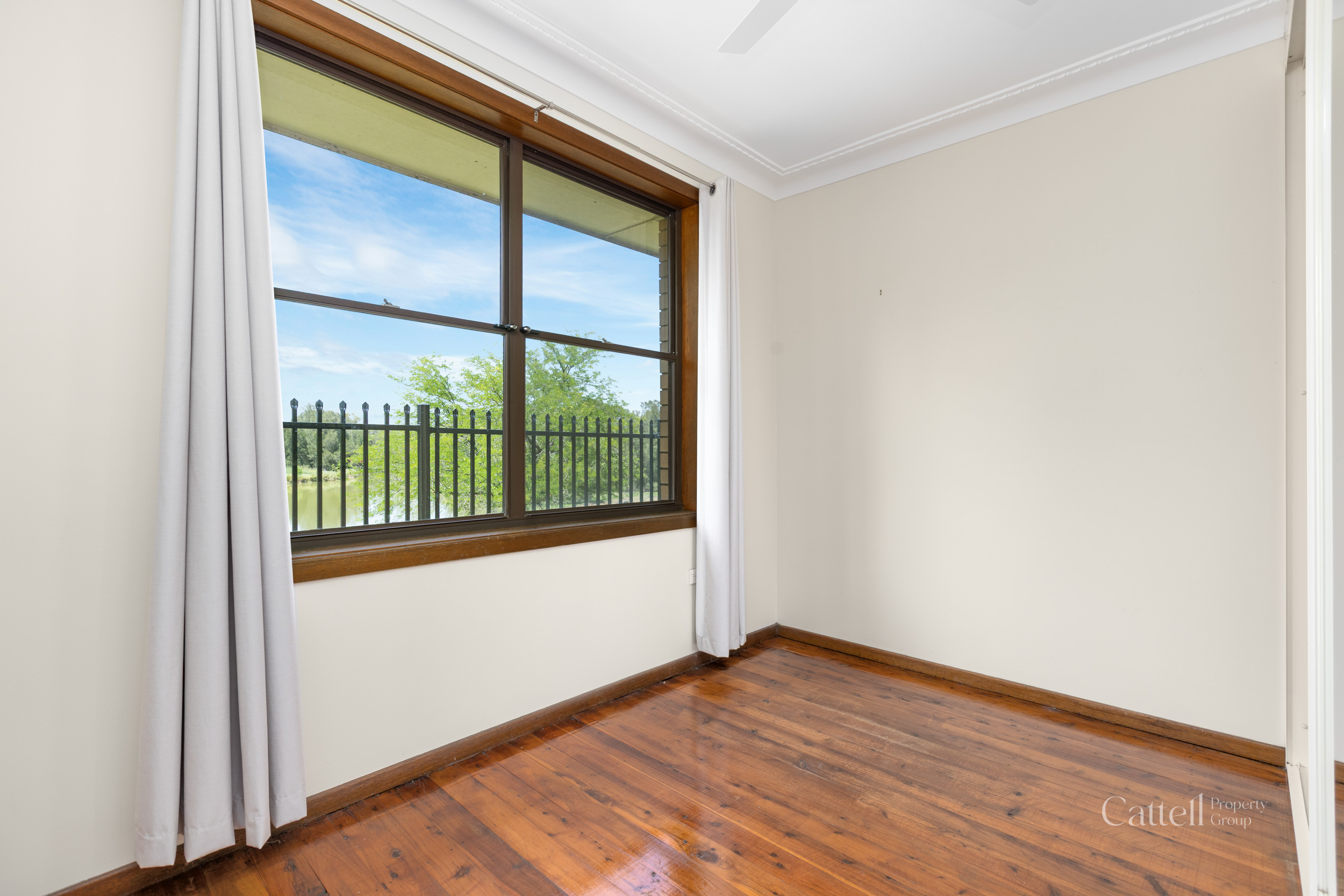 64 Bonar Street, Maitland For Sale by Farmbuy.com - image 27