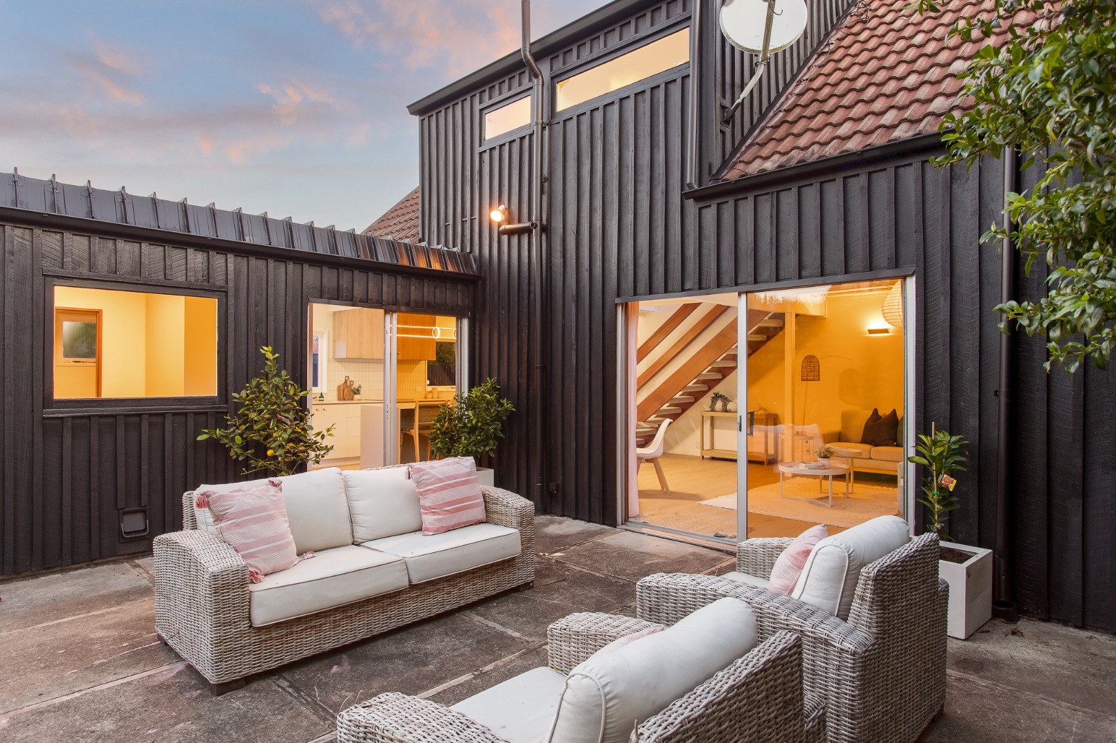 2/24 Creyke Road Ilam_0