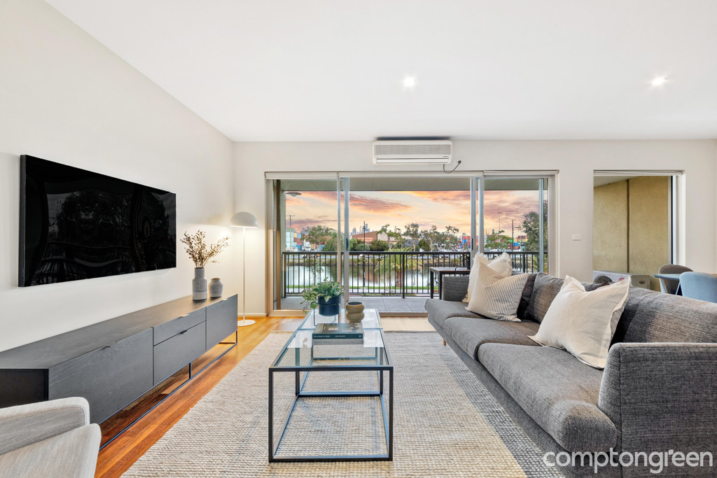 20/1 Saltriver Place, Footscray Recently Sold Compton Green