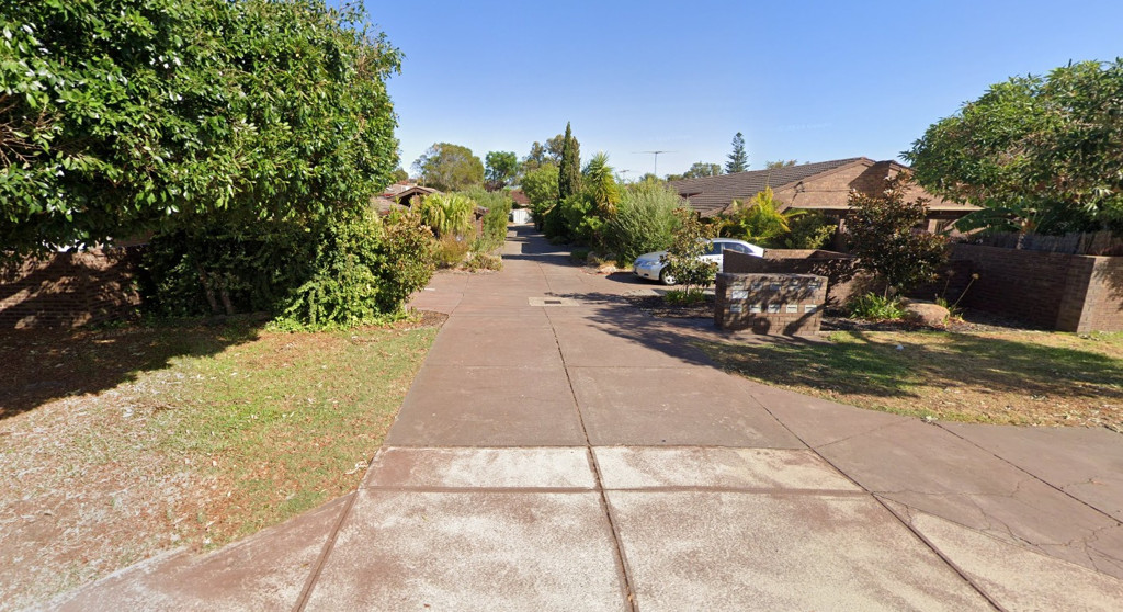 2/77 Elsegood Street, Dianella WA