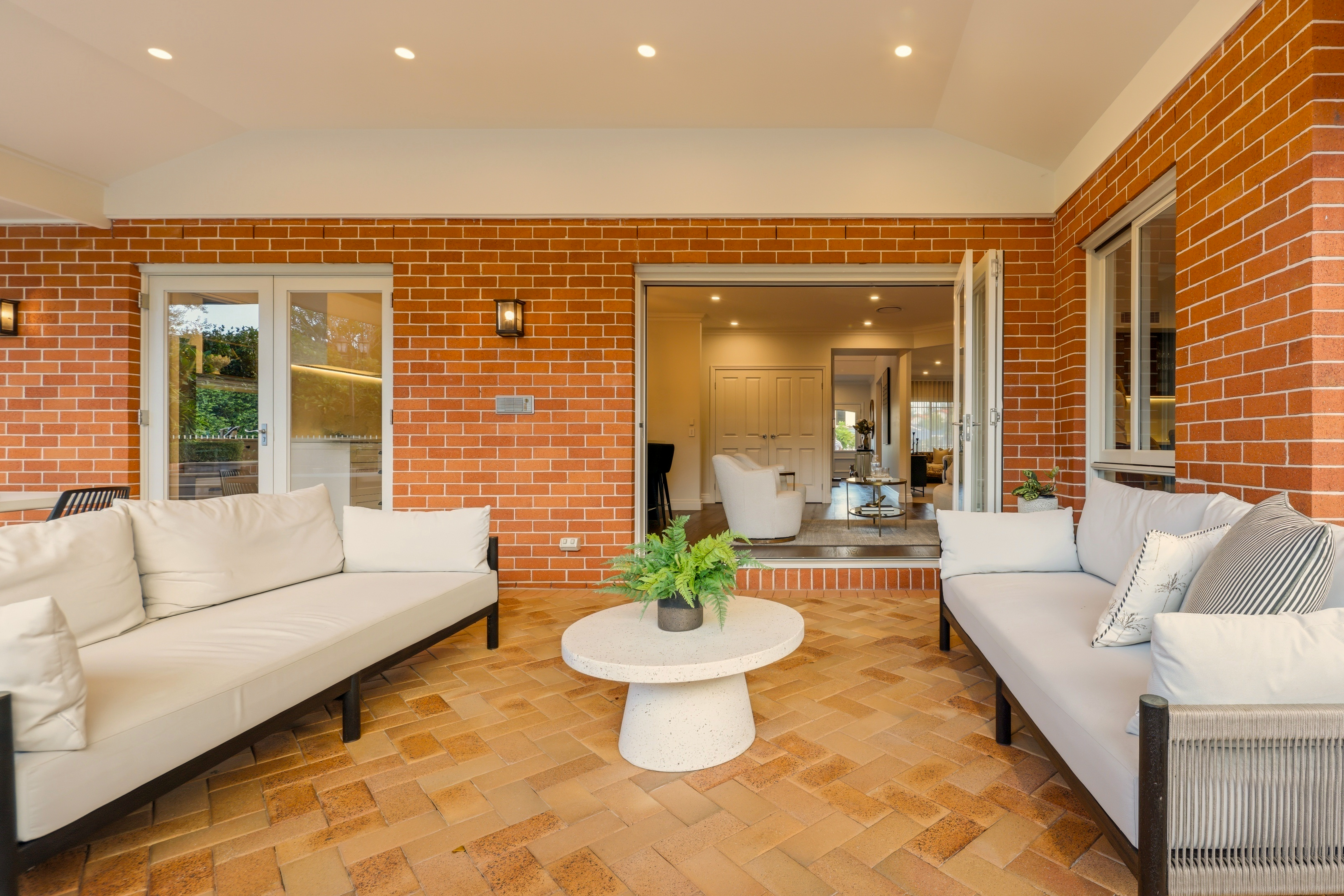 50 Holborn Crescent, Carindale For Sale by Aurora Property - image 27