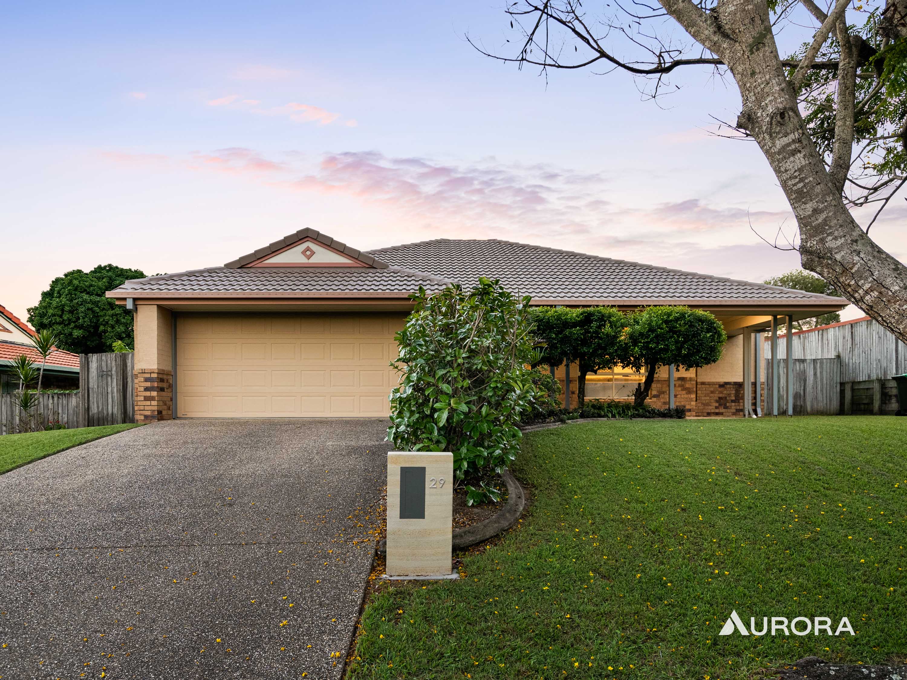 29 Newland Crescent, Parkinson Sold by Aurora Property - image 2