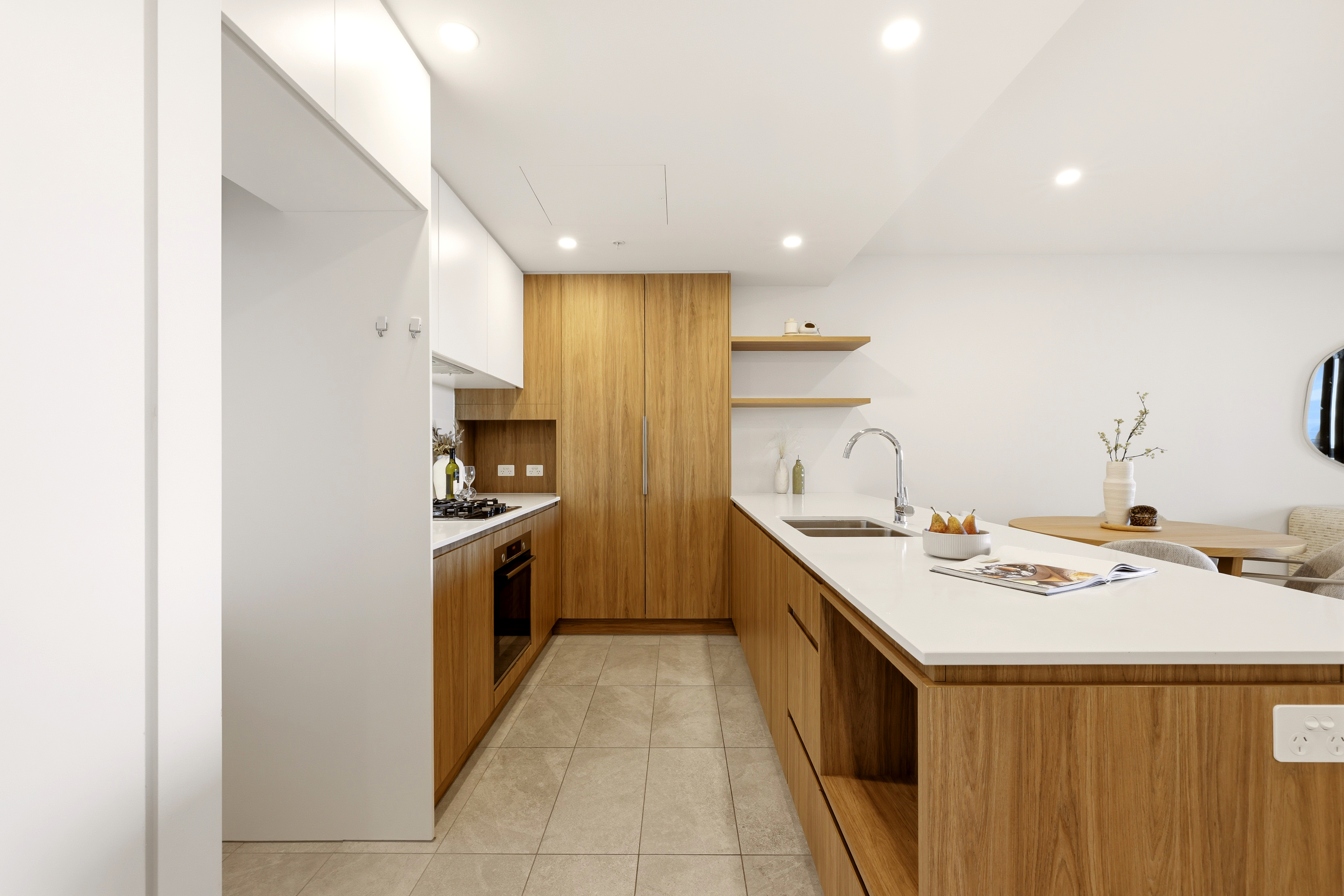 30801/15 Wharf Street, Hamilton Sold by Aurora Property - image 6