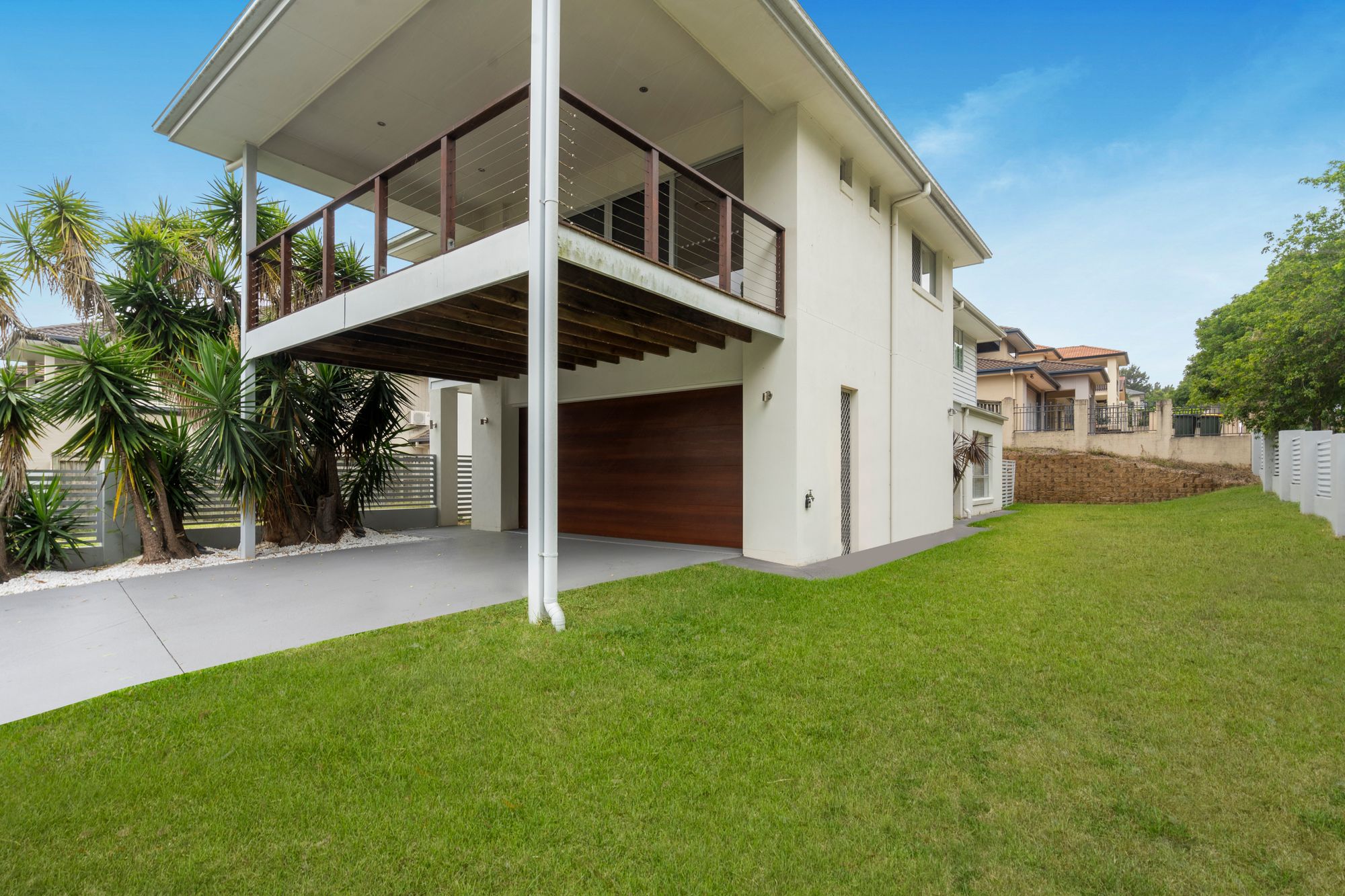 17 Ellendale Circuit, Eight Mile Plains Sold by Aurora Property - image 2