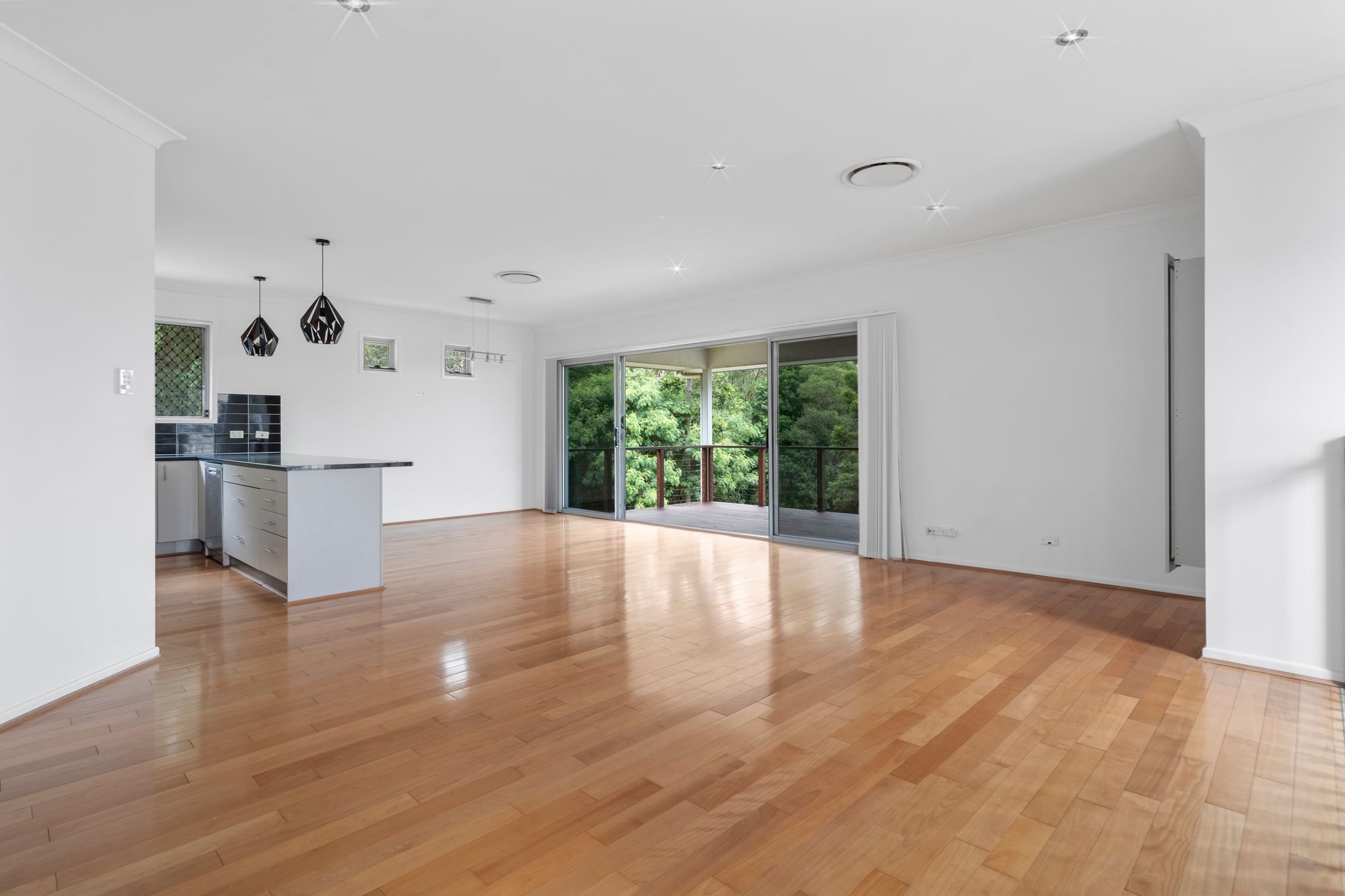 17 Ellendale Circuit, Eight Mile Plains Sold by Aurora Property - image 10