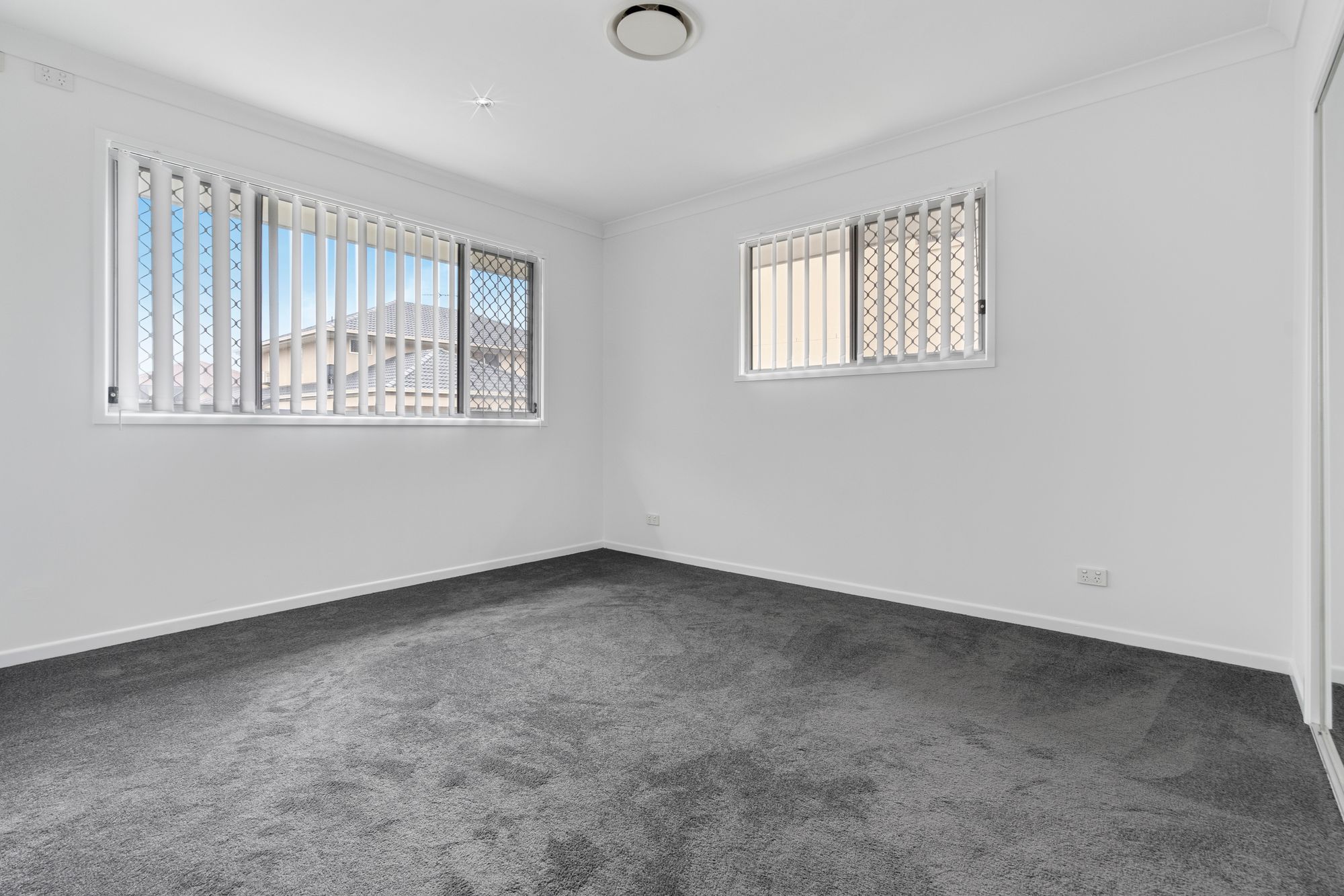 17 Ellendale Circuit, Eight Mile Plains Sold by Aurora Property - image 12