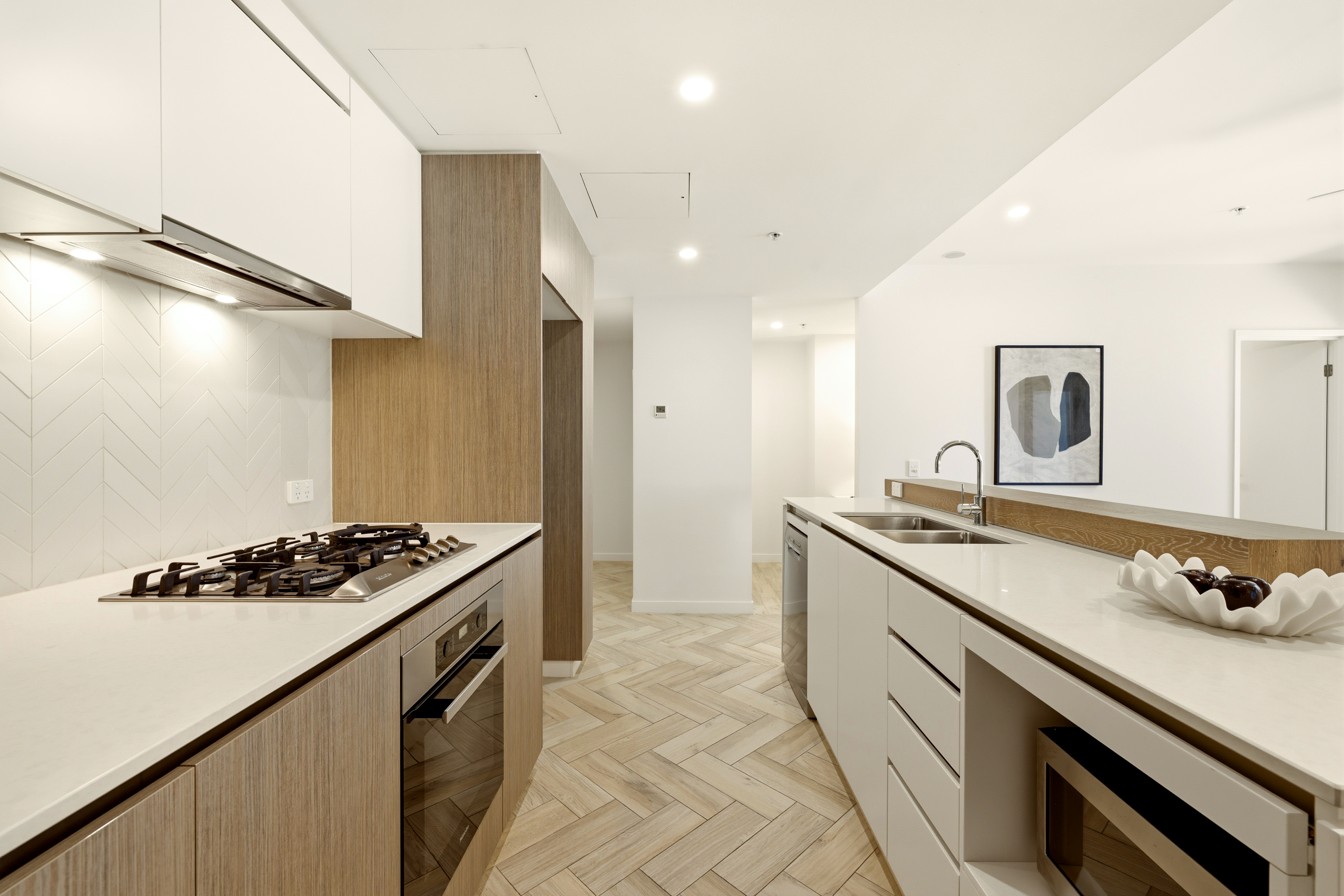 10405/7 Wharf Street, Hamilton Sold by Aurora Property - image 6
