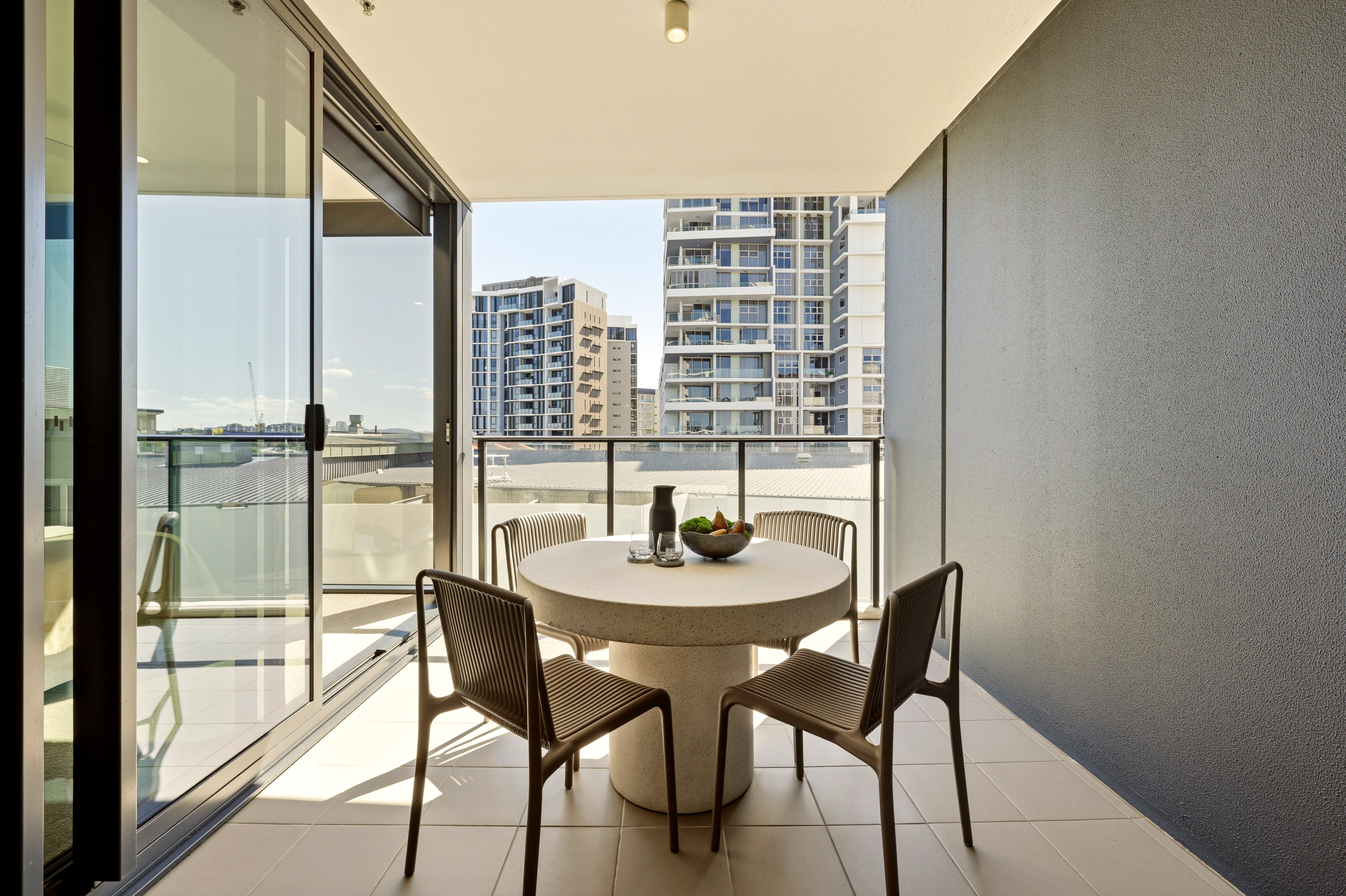 10405/7 Wharf Street, Hamilton Sold by Aurora Property - image 3