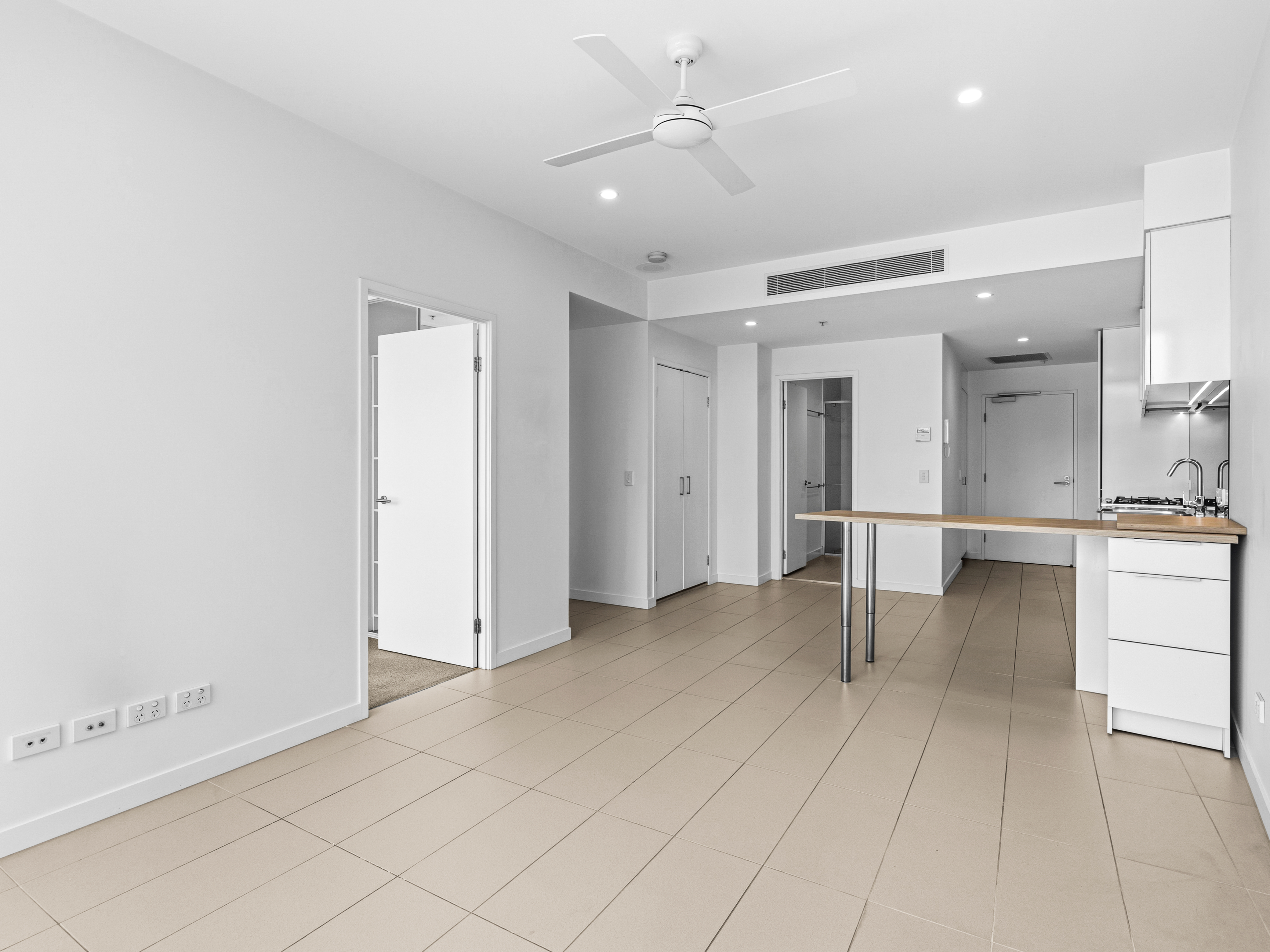 10703/88 Doggett Street, Newstead Sold by Aurora Property - image 4